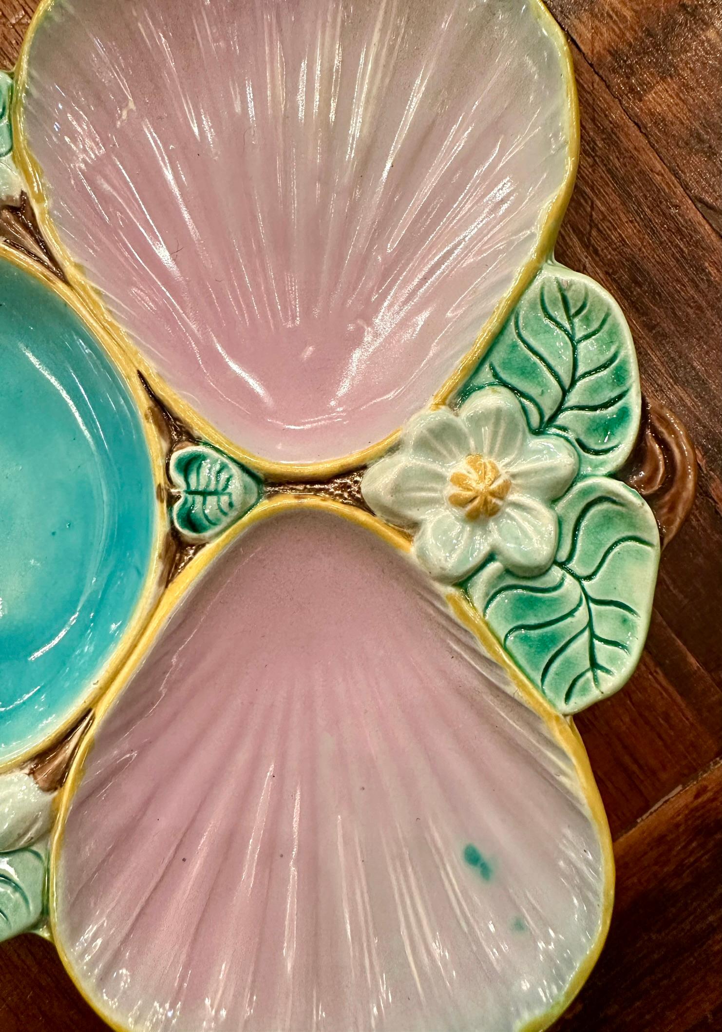 19th Century Antique English J. Holdcroft Porcelain Pond Lily Design Oyster Plate, Circa 1890 For Sale