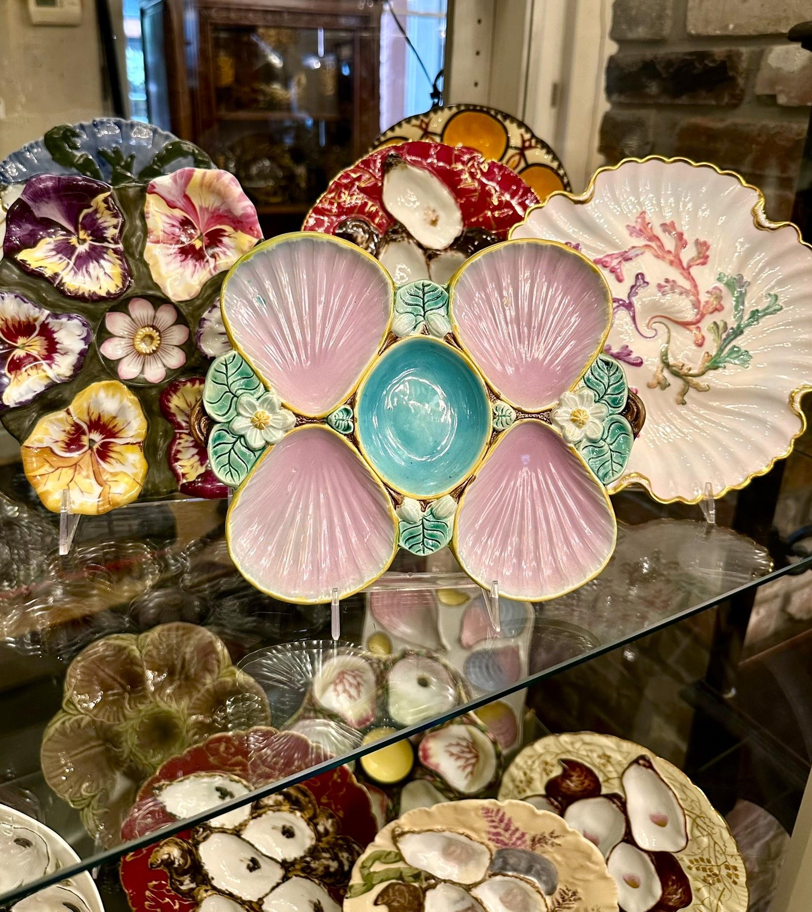 Antique English J. Holdcroft Porcelain Pond Lily Design Oyster Plate, Circa 1890 For Sale 3