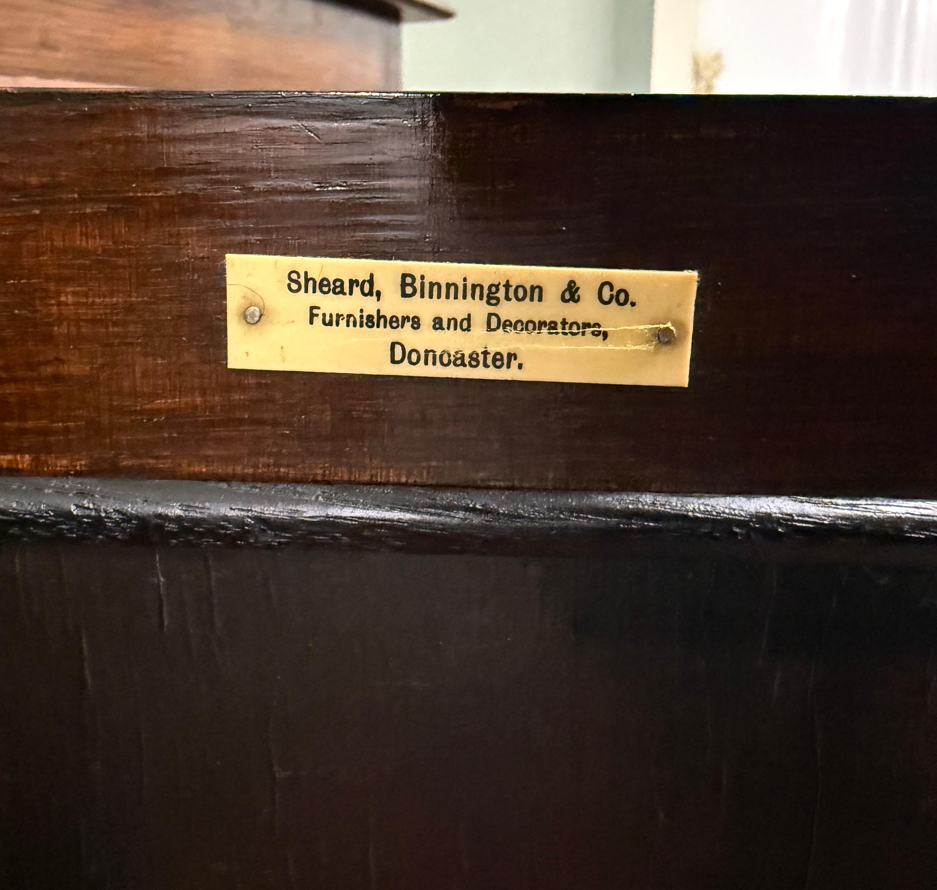Ancienne bibliothèque anglaise jacobéenne Armoire verre ondulé Barley Twist Oak en vente 5
