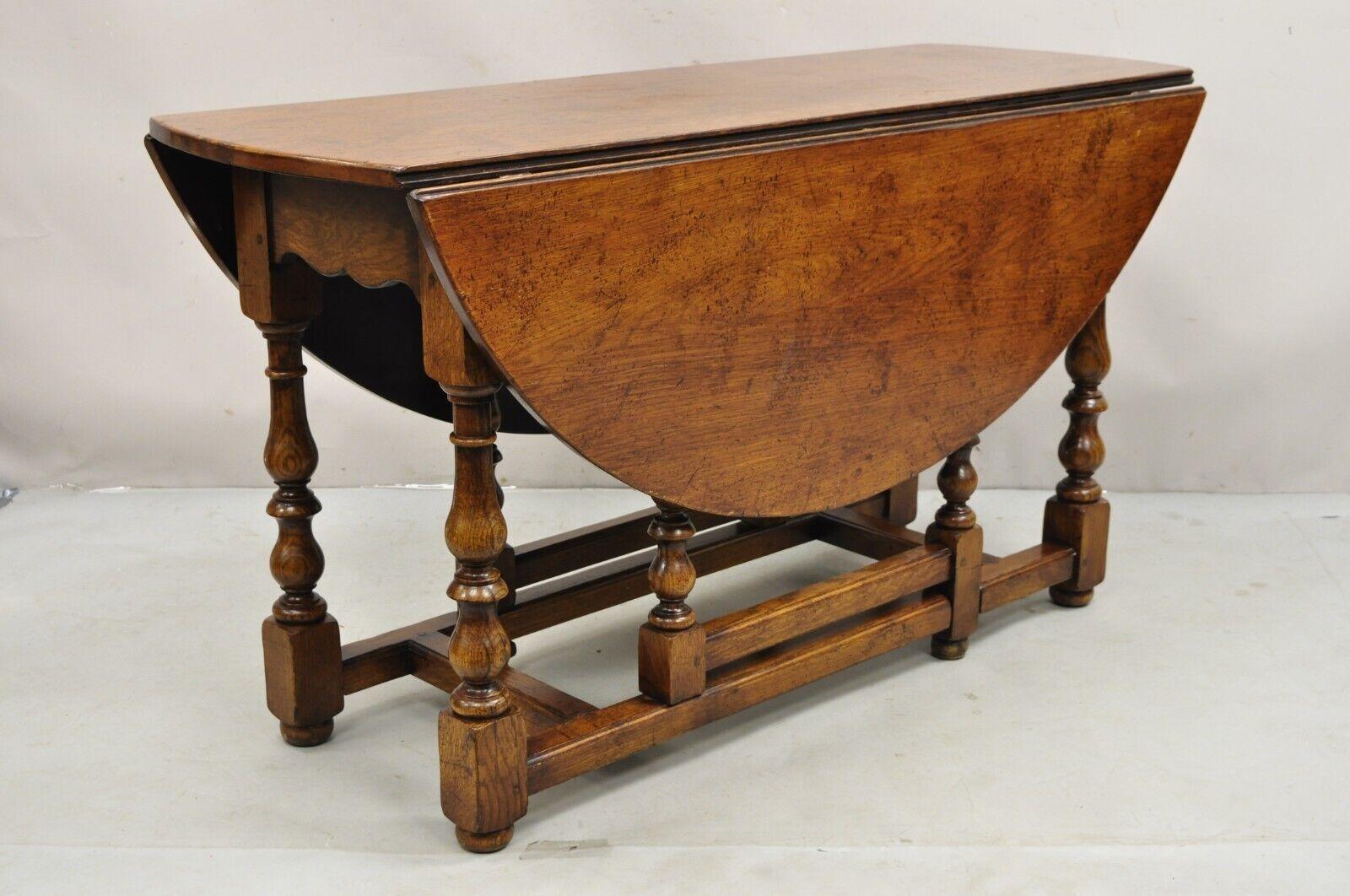 Jacobéen Ancienne table de salle à manger ronde en chêne de pays English Jacobean Gateleg 55