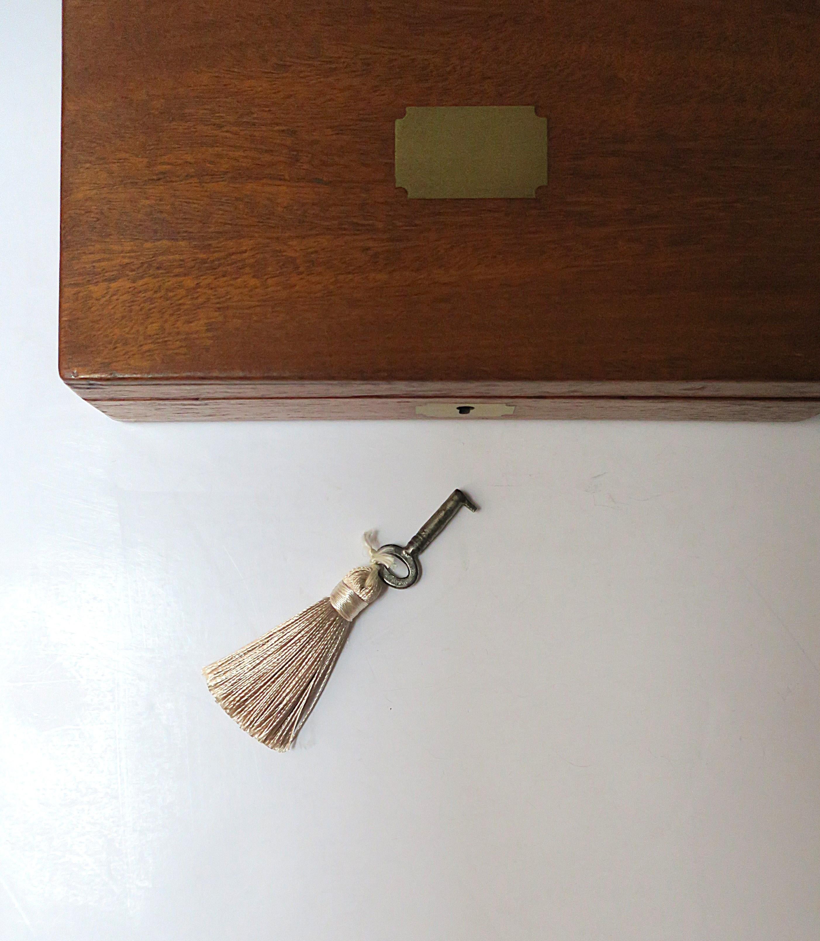 English Jewelry Box 10