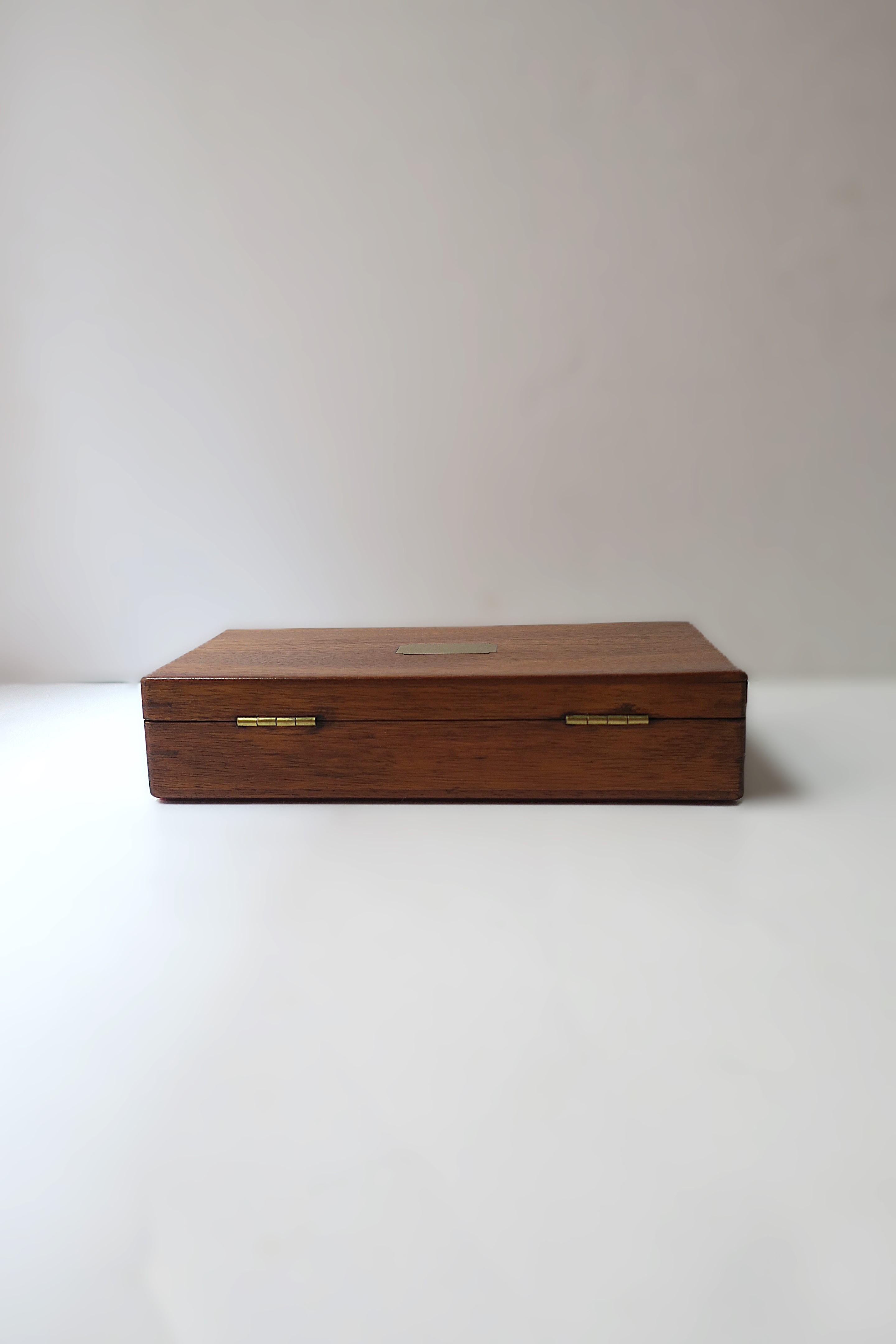 English Jewelry Box 11