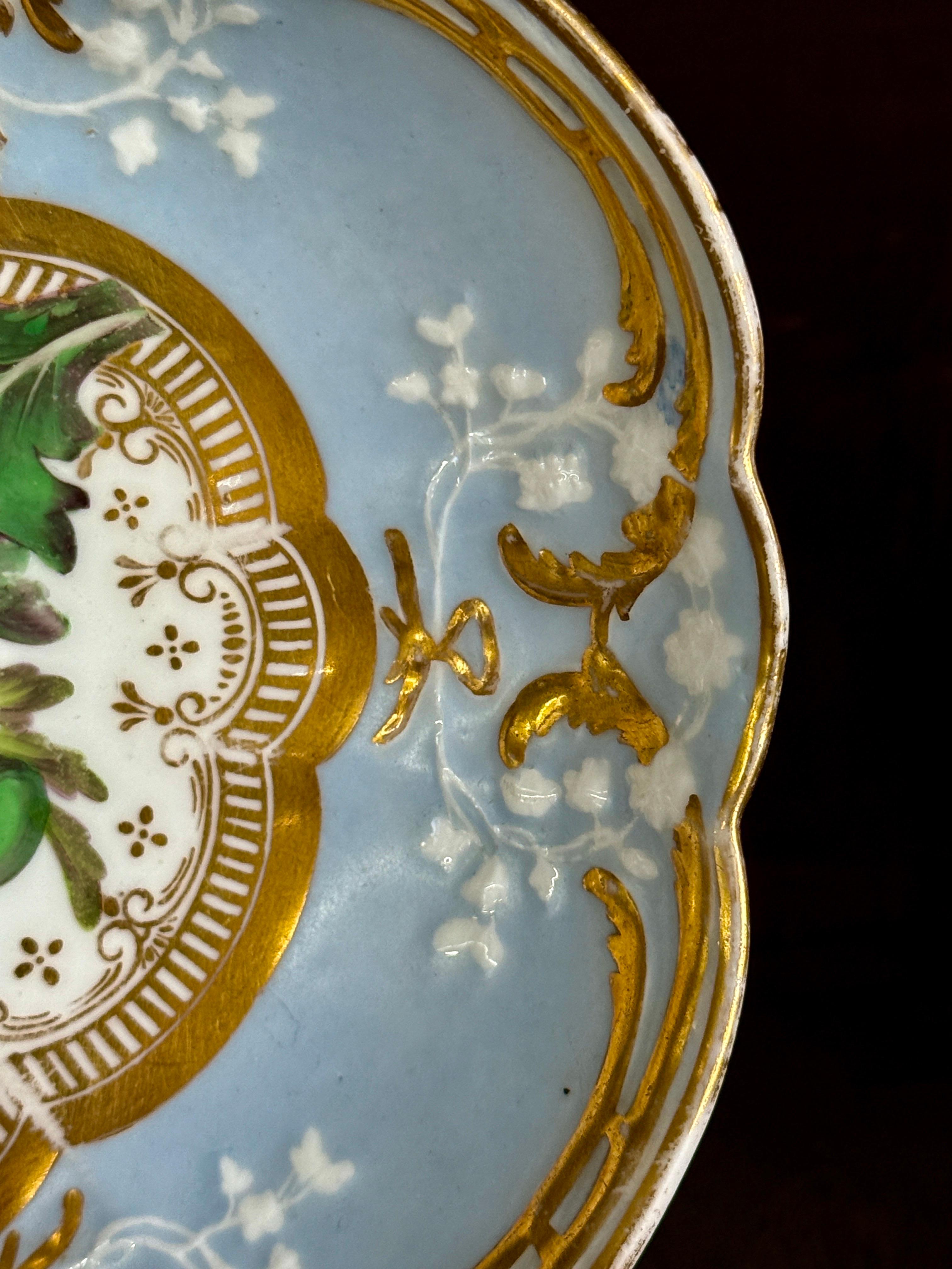 Georgian Antique English John Rose Coalport Periwinkle and Gilt Botanical Dessert Shell For Sale