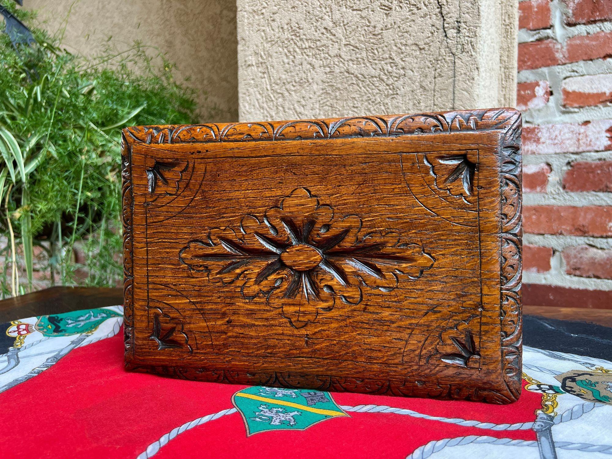 Antike englische Kettle Stand Fußhocker Barley Twist geschnitzt Eiche Display Hocker (Frühes 20. Jahrhundert) im Angebot