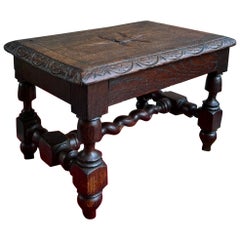 Tabouret d
étalage en chêne sculpté Barley Twist Antique English Kettle Stand Footstool