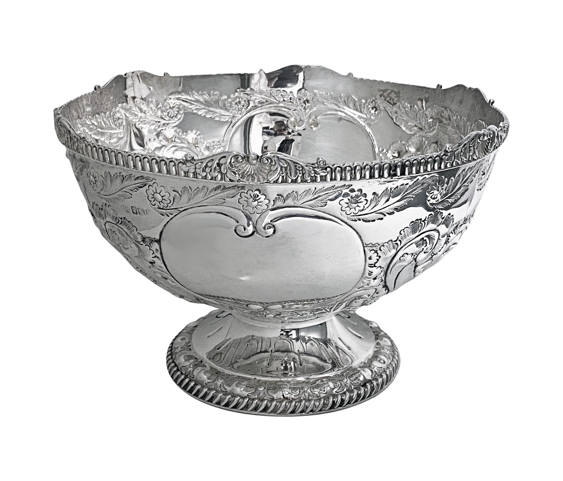 Antique English large Sterling Silver Bowl 1895 Atkin Bros In Good Condition In Toronto, Ontario