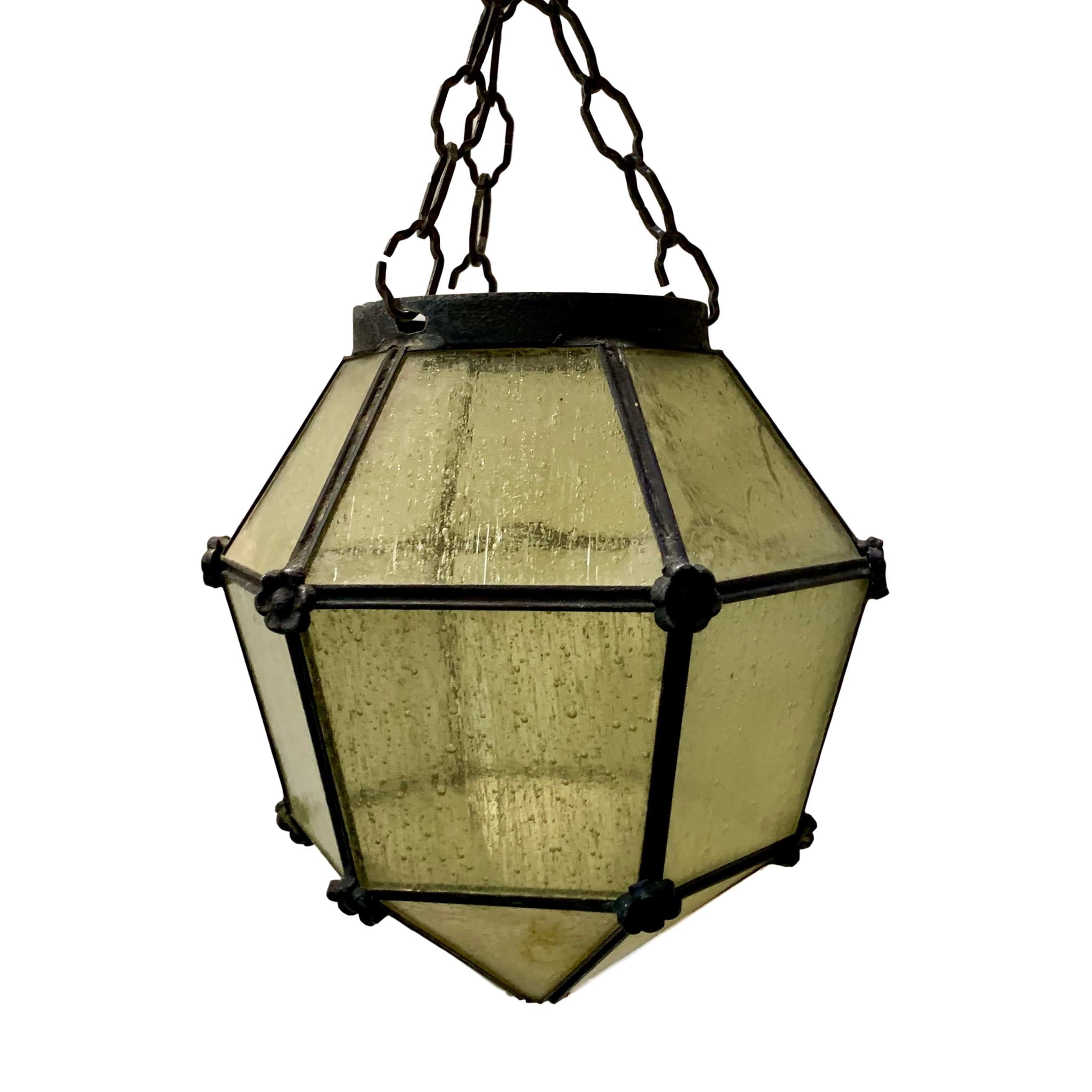 Antique English Leaded Glass Lantern In Good Condition In New York, NY