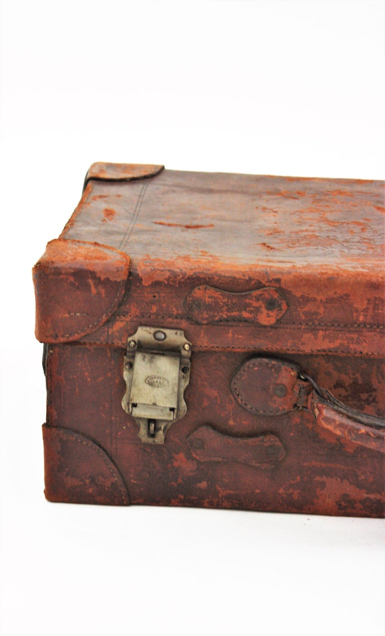 Antique English Leather Suitcase For Sale at 1stDibs