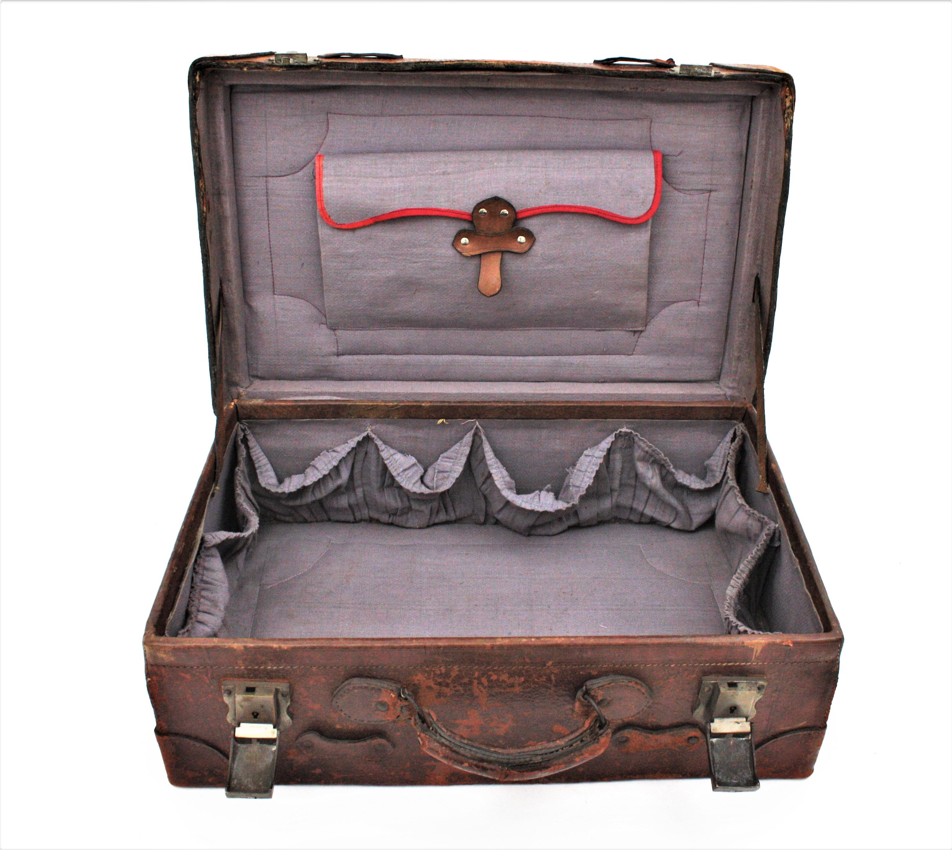 Metal Antique English Leather Suitcase For Sale