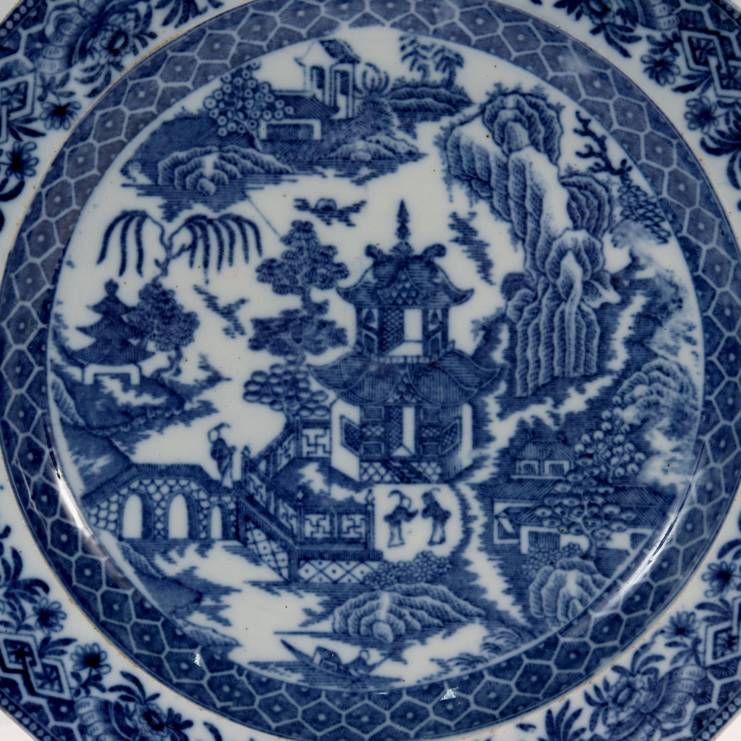 Georgian Antique English Longport Attributed Creamware Blue Willow Transfer Plate For Sale