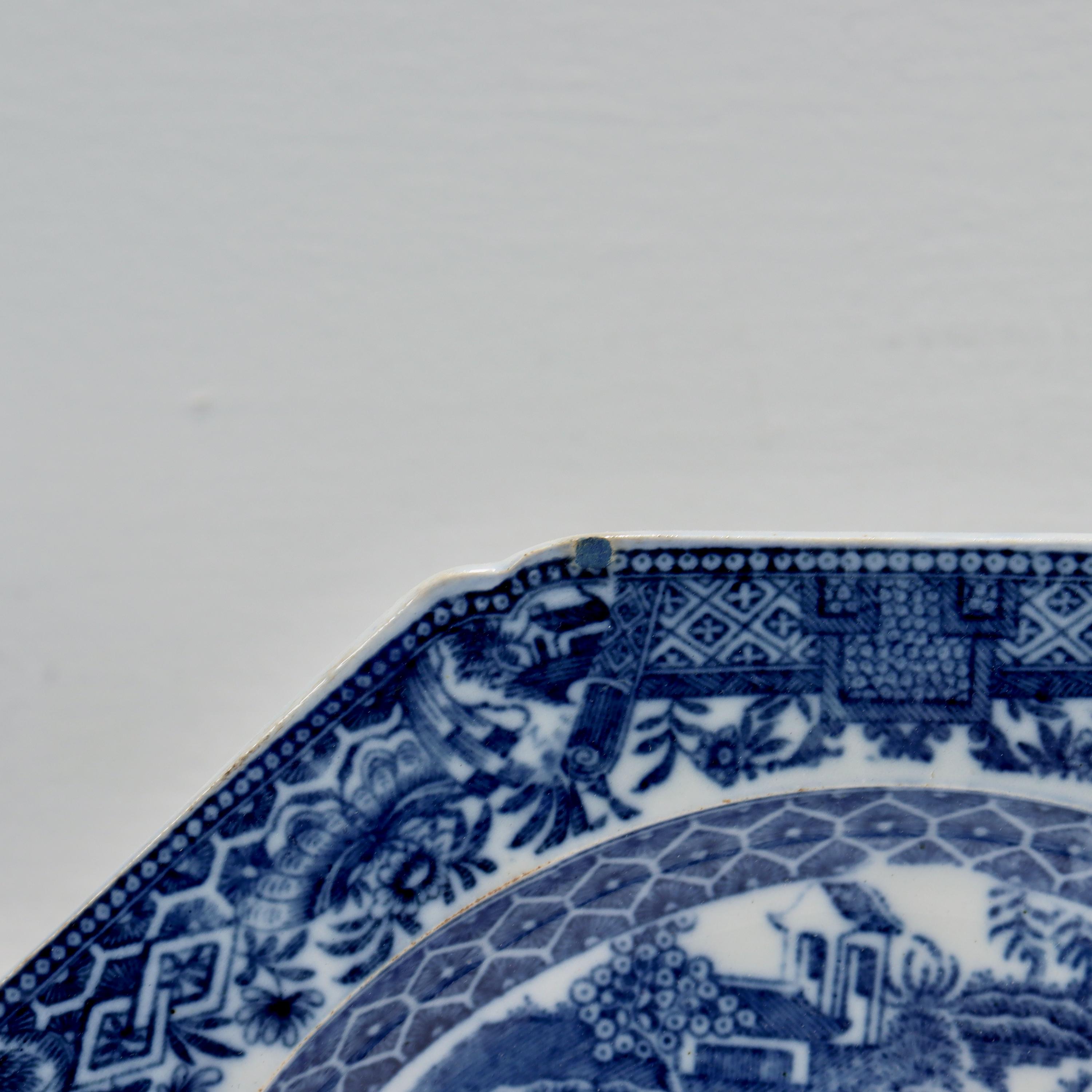XIXe siècle Ancienne assiette de transfert anglaise Longport Attributed Creamware Blue Willow en vente