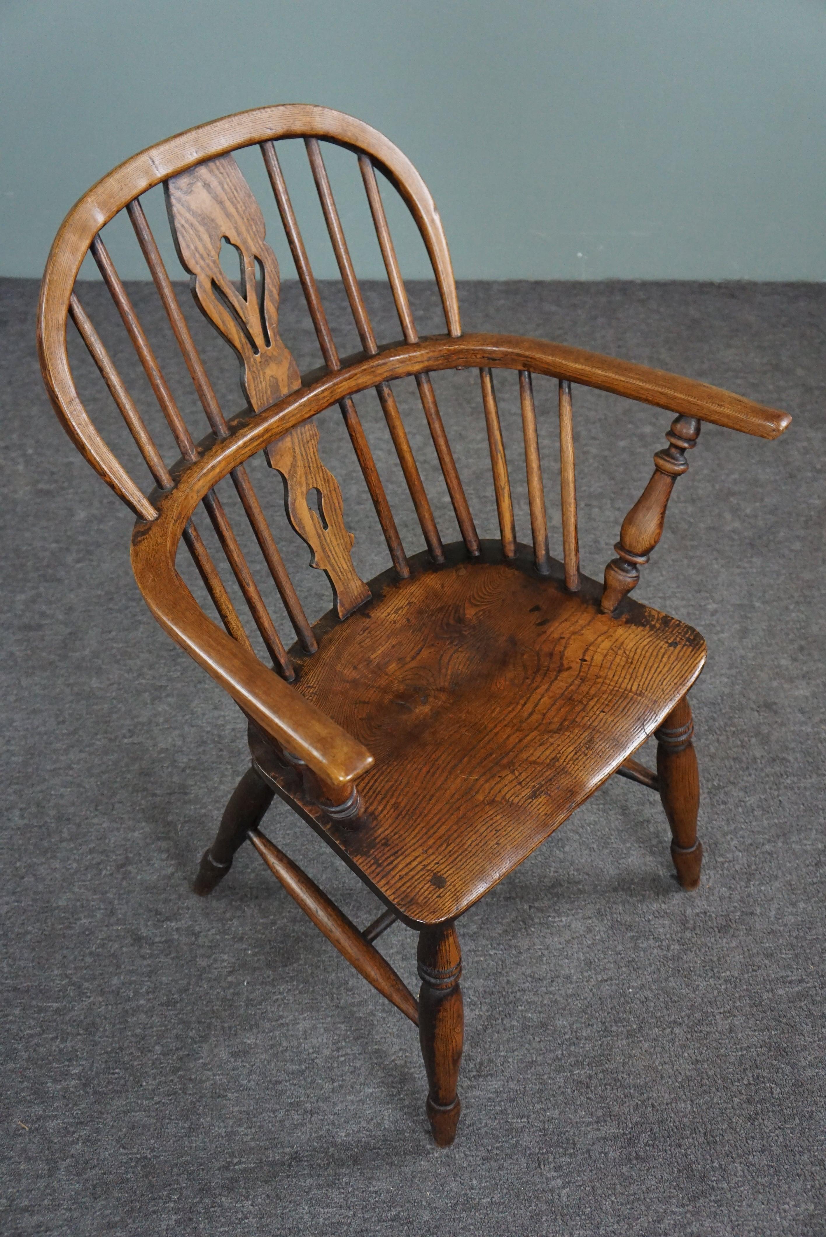 Antiker englischer Windsor-Sessel/Sessel mit niedriger Rückenlehne, 18. Jahrhundert (Holz) im Angebot