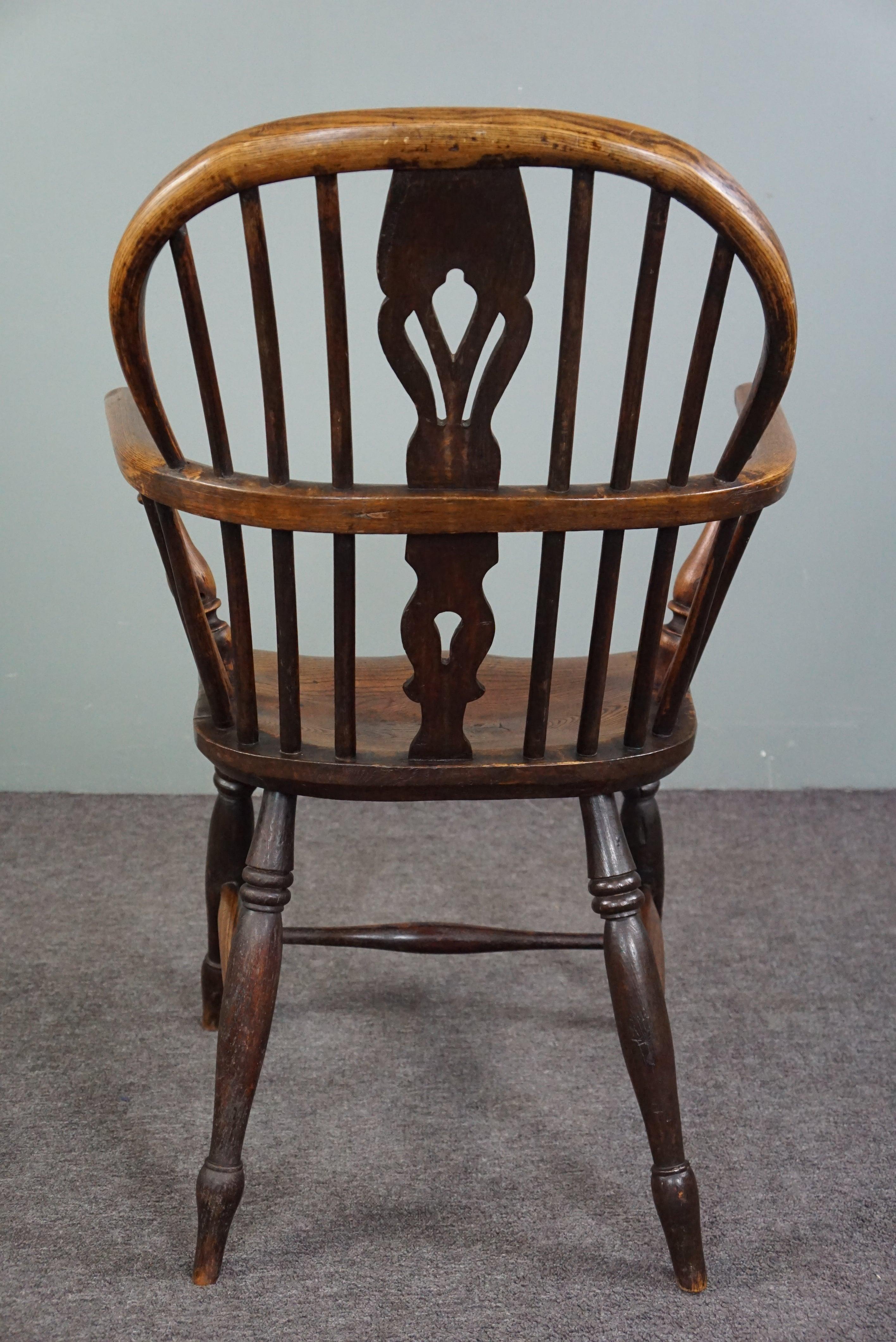Antiker englischer Windsor-Sessel/Sessel mit niedriger Rückenlehne, 18. Jahrhundert im Zustand „Gut“ im Angebot in Harderwijk, NL