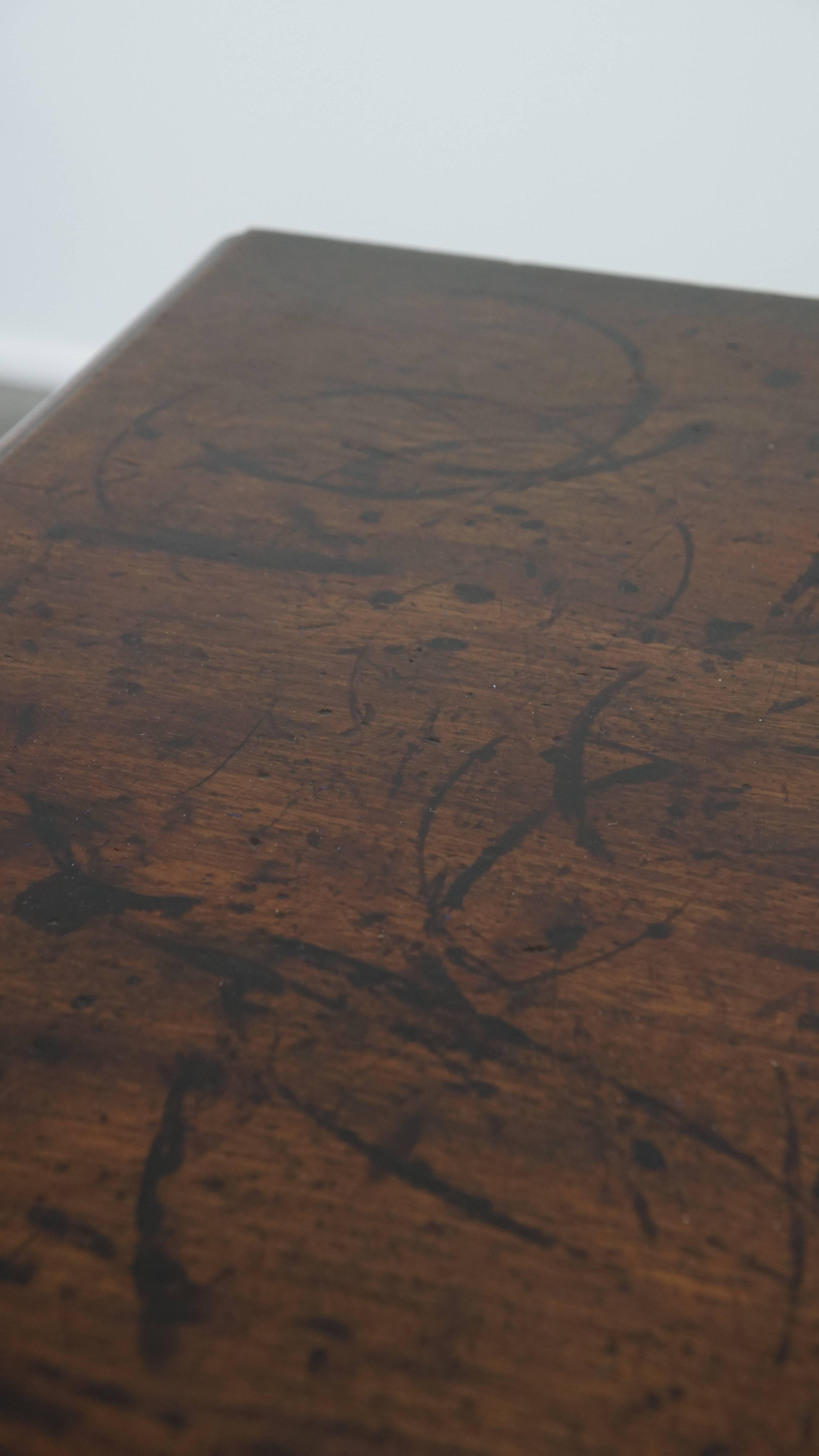 Bois Ancienne table basse / table d'appoint anglaise du début du 19ème siècle en vente