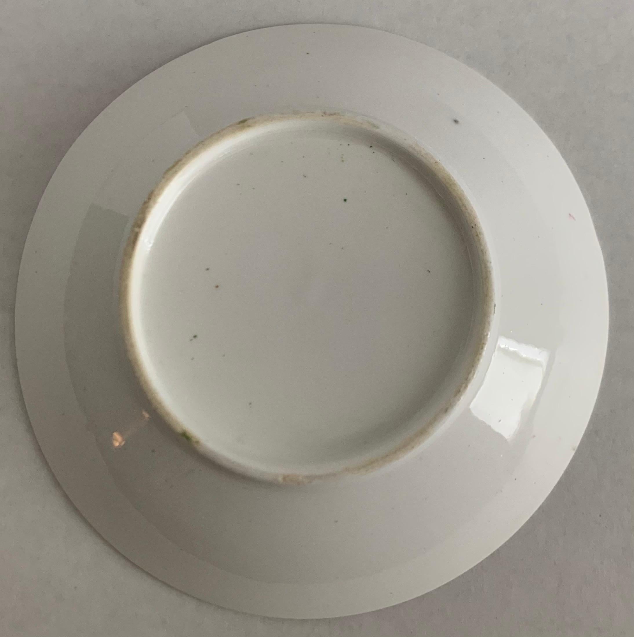 Antico piattino inglese con bacche di lustreware o piatto da briscola in vendita 2