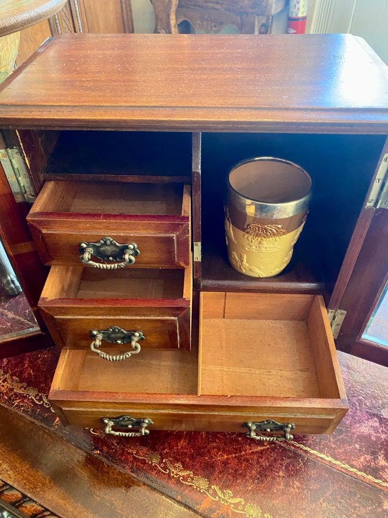 Antique English Mahogany and Beveled Glass Gentleman's Smoking Box, Circa 1900 For Sale 6