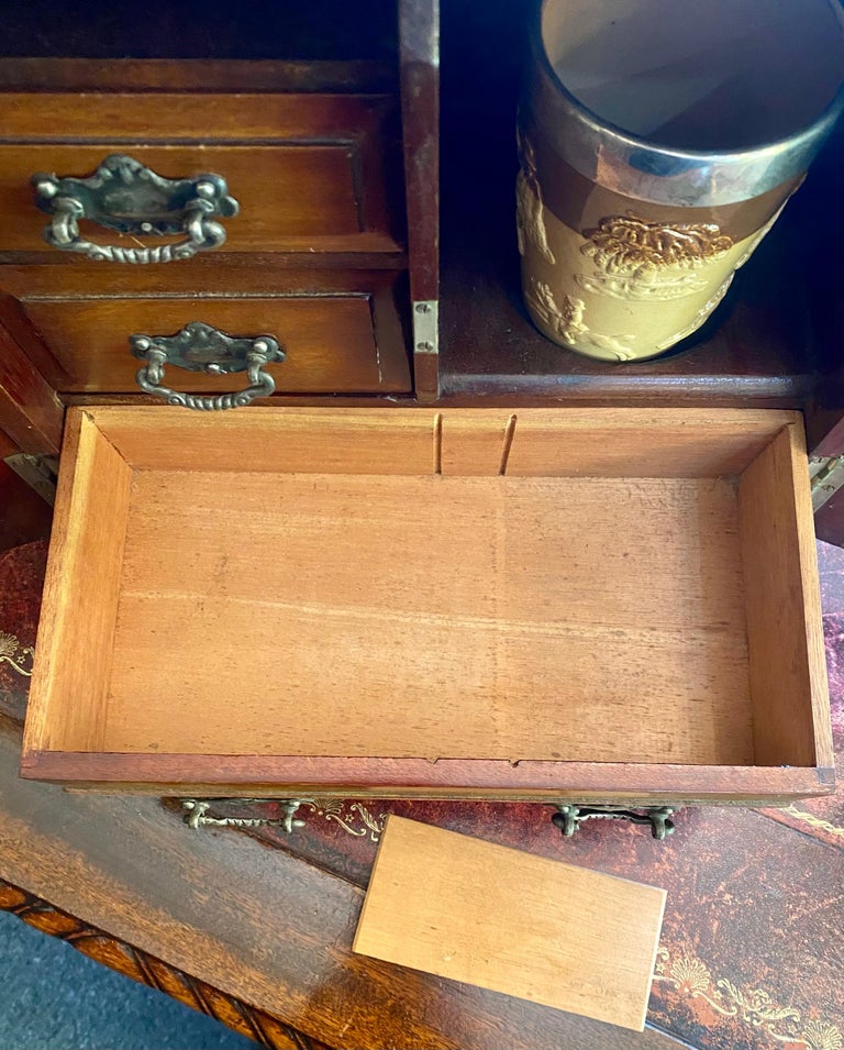 Antique English Mahogany and Beveled Glass Gentleman's Smoking Box, Circa 1900 For Sale 11