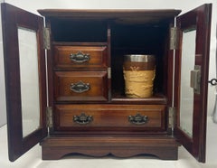Boîte à fumer anglaise ancienne en acajou et verre biseauté, vers 1900