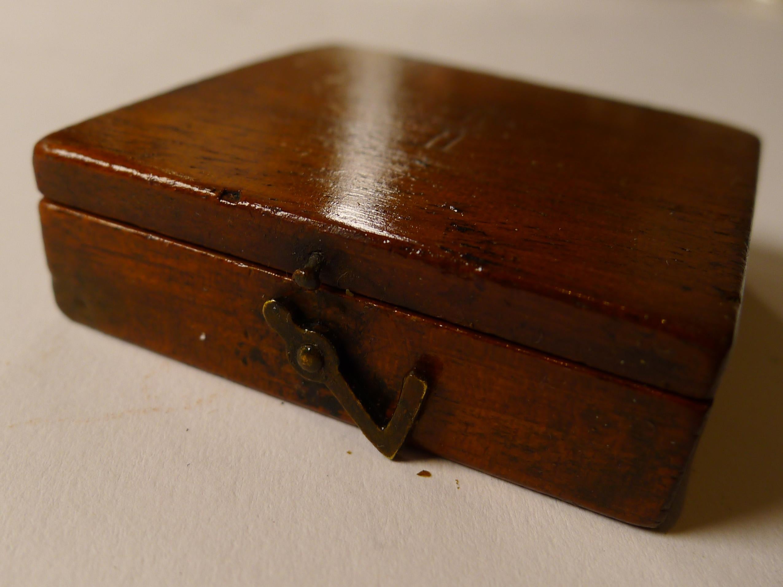 Victorian Antique English Mahogany Cased Compass by Stanley, London For Sale