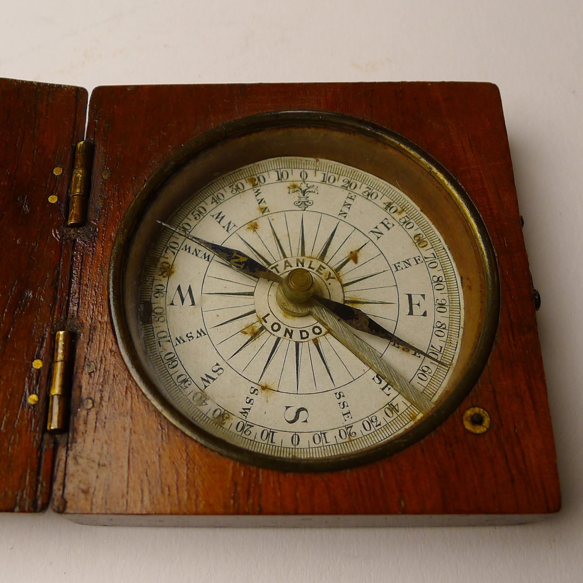 Antique English Mahogany Cased Compass by Stanley, London In Good Condition For Sale In Bath, GB