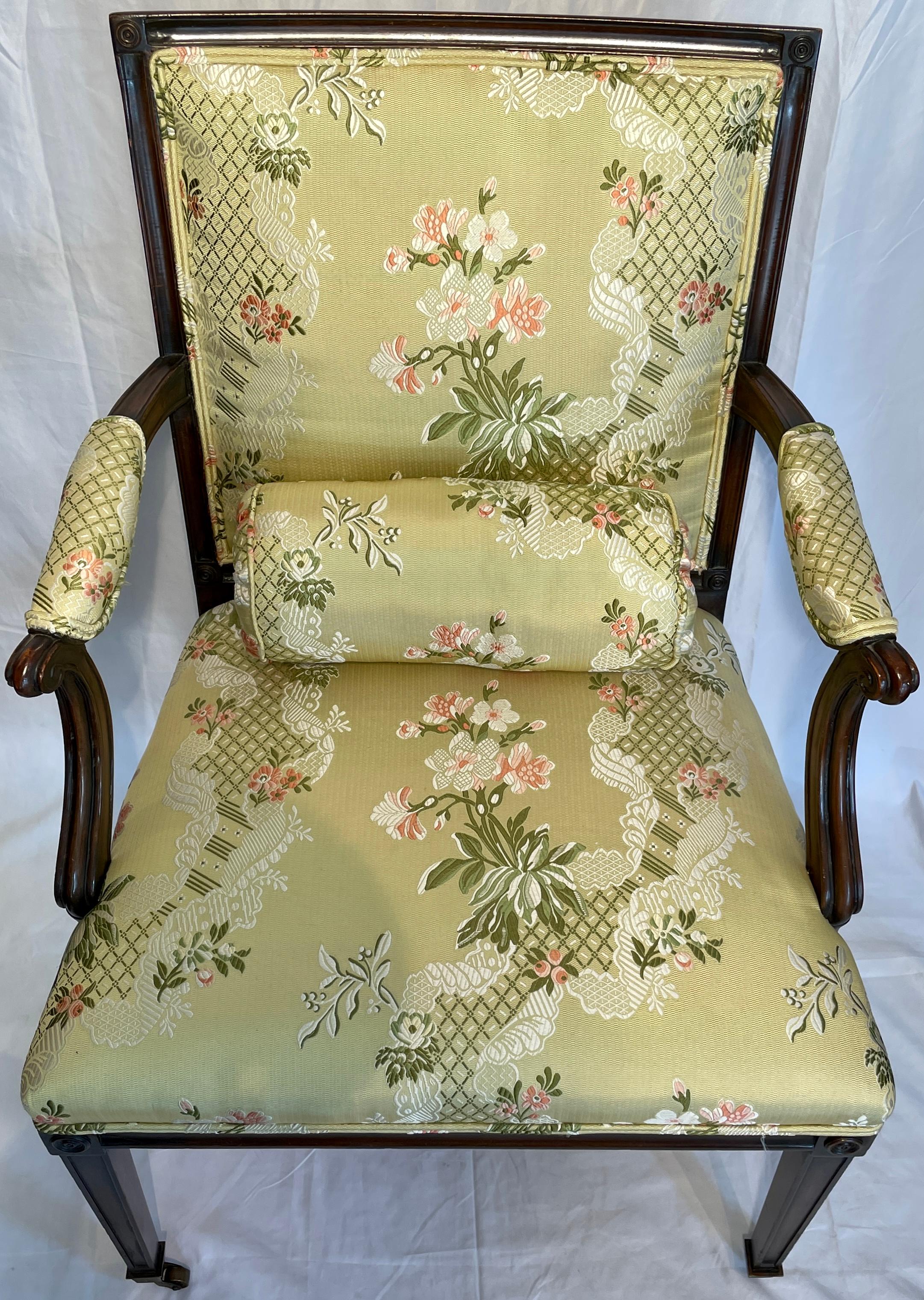 Antique English Mahogany Desk Chair with Scalamandre Fabric, Circa 1850-1860 In Good Condition For Sale In New Orleans, LA