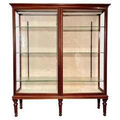 Ancienne vitrine anglaise en acajou avec portes en verre, vers 1890.