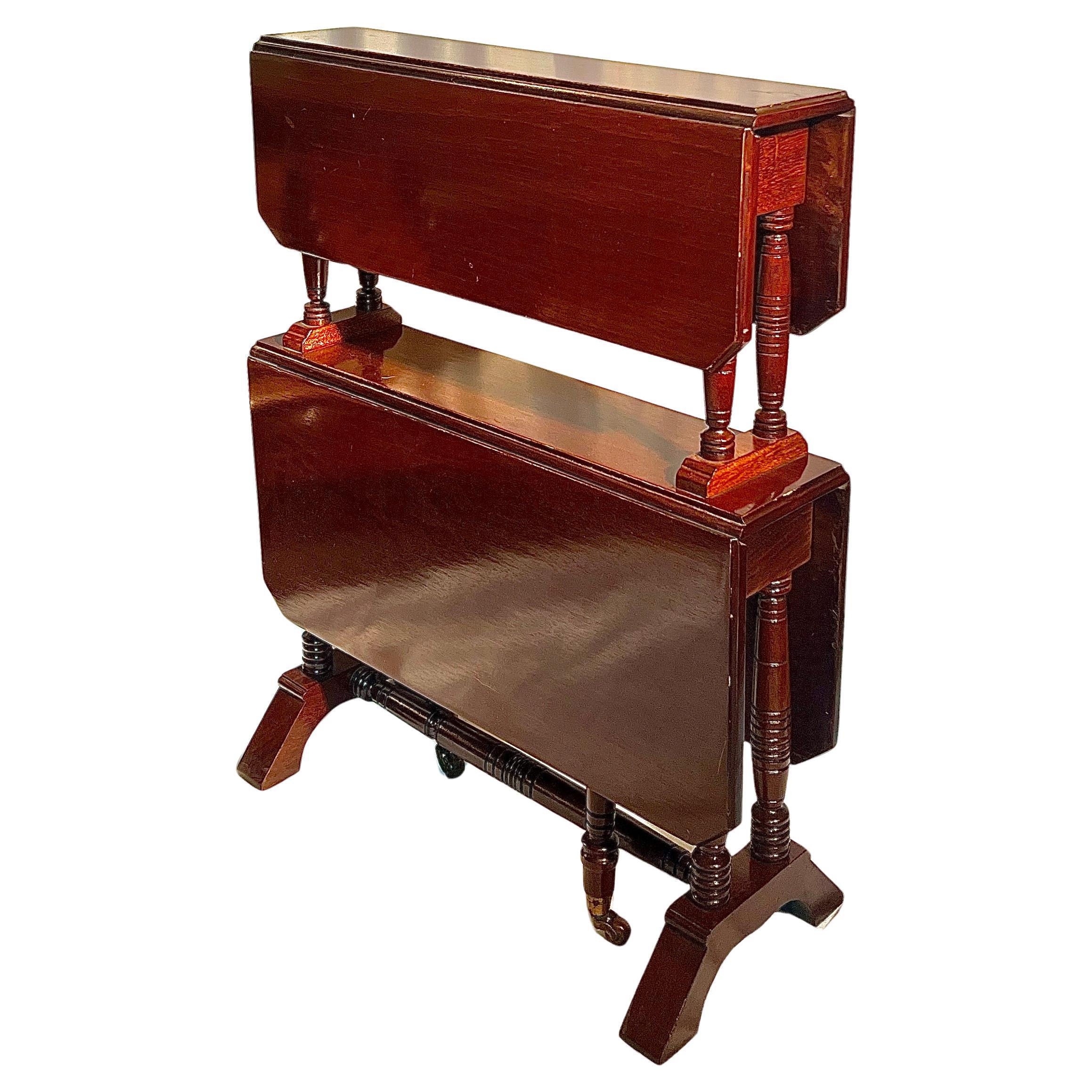 Antiker englischer Mahagoni-Doppel-Sutherland-Tisch, CIRCA 1880. im Angebot