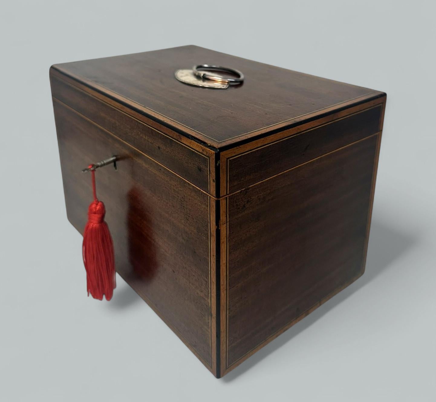 Antiguo Georgiano Inglés de Caoba  Caja de té doble atrib Gillows  siglo XVIII en venta 4
