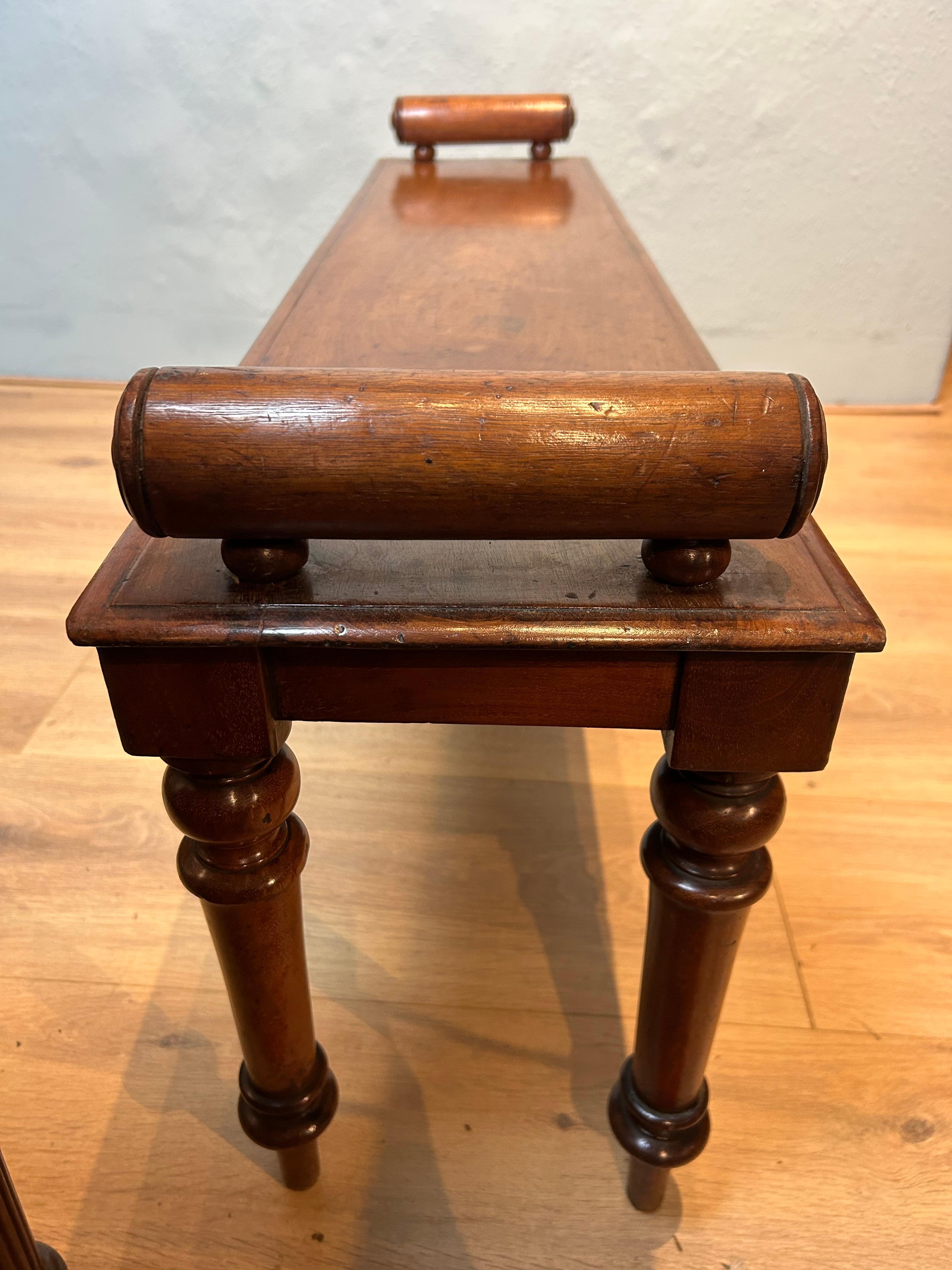 Antique English Mahogany Hall Bench  In Good Condition In Sherborne, GB