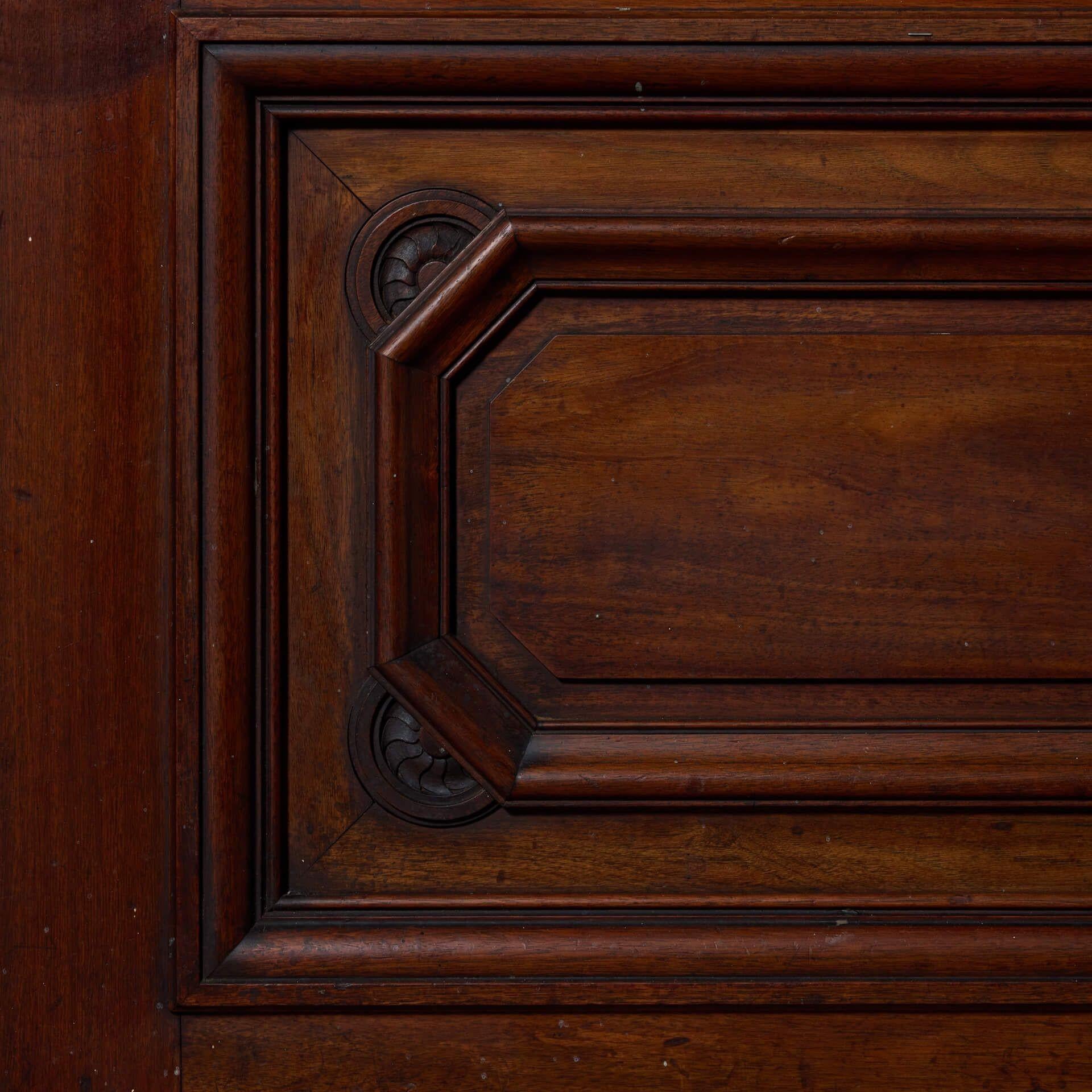 Antique English Mahogany Internal Door In Fair Condition For Sale In Wormelow, Herefordshire