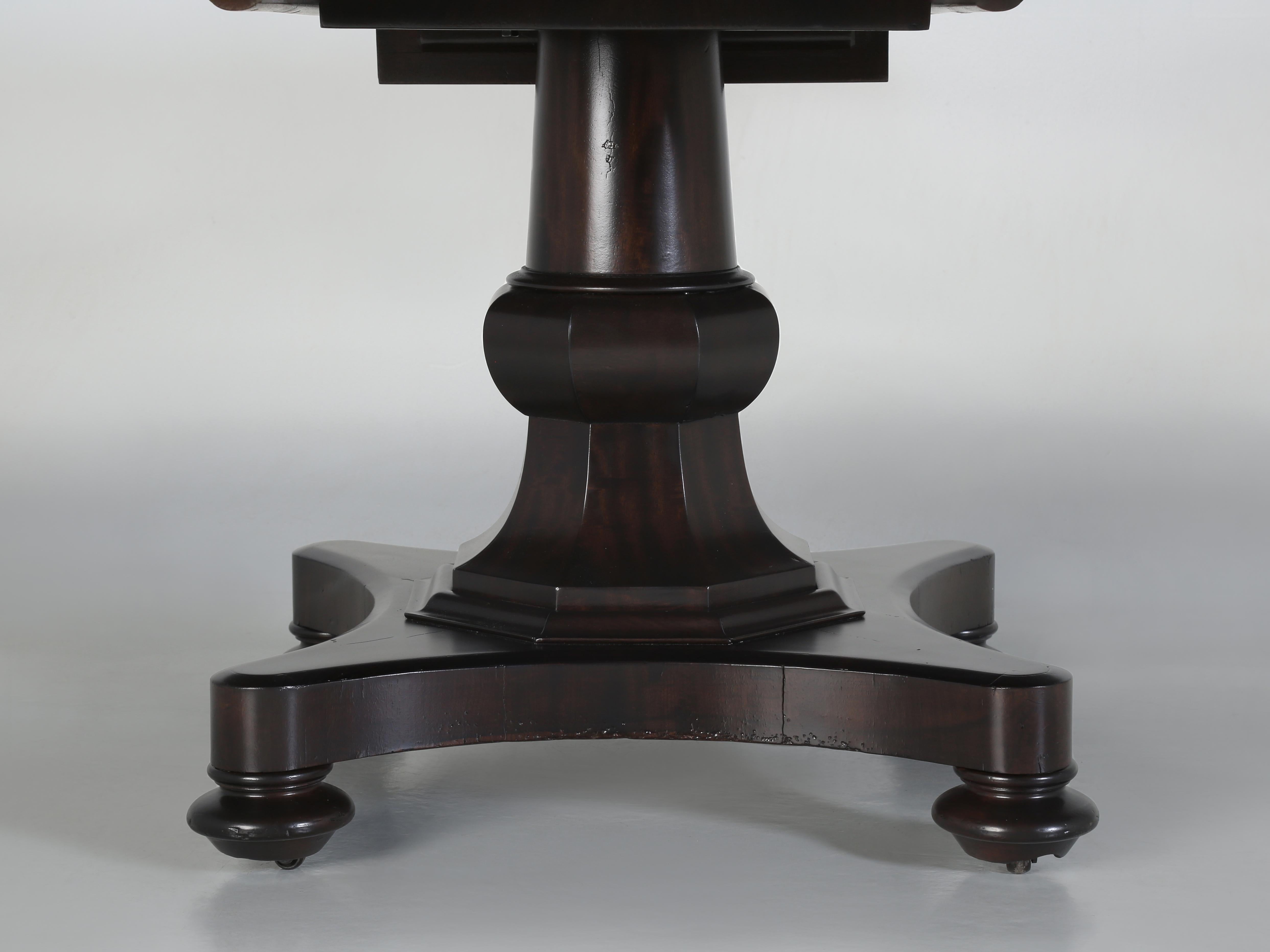 Antique English Mahogany Kitchen Table Restored and Seats (8) Comfortably c.1880 For Sale 2