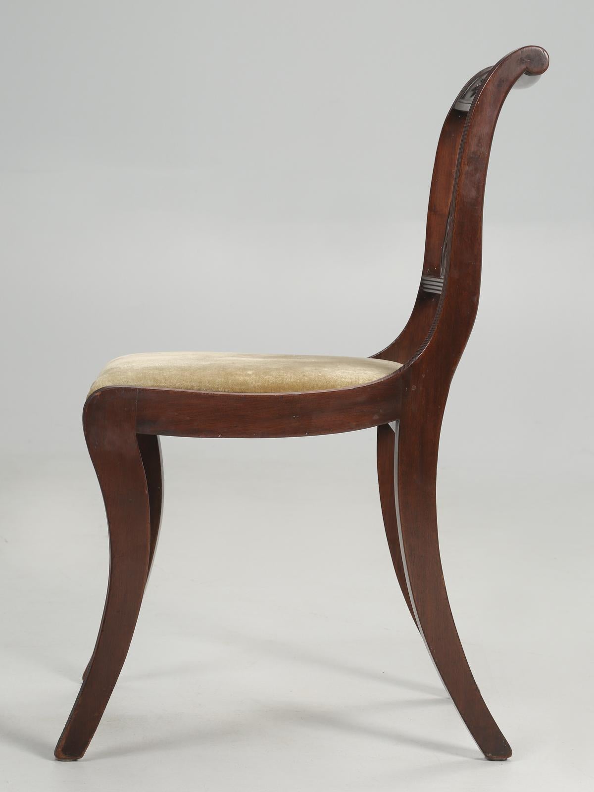 Antique English Mahogany Lyre Back Side Chair circa Mid-1800's Restored For Sale 4