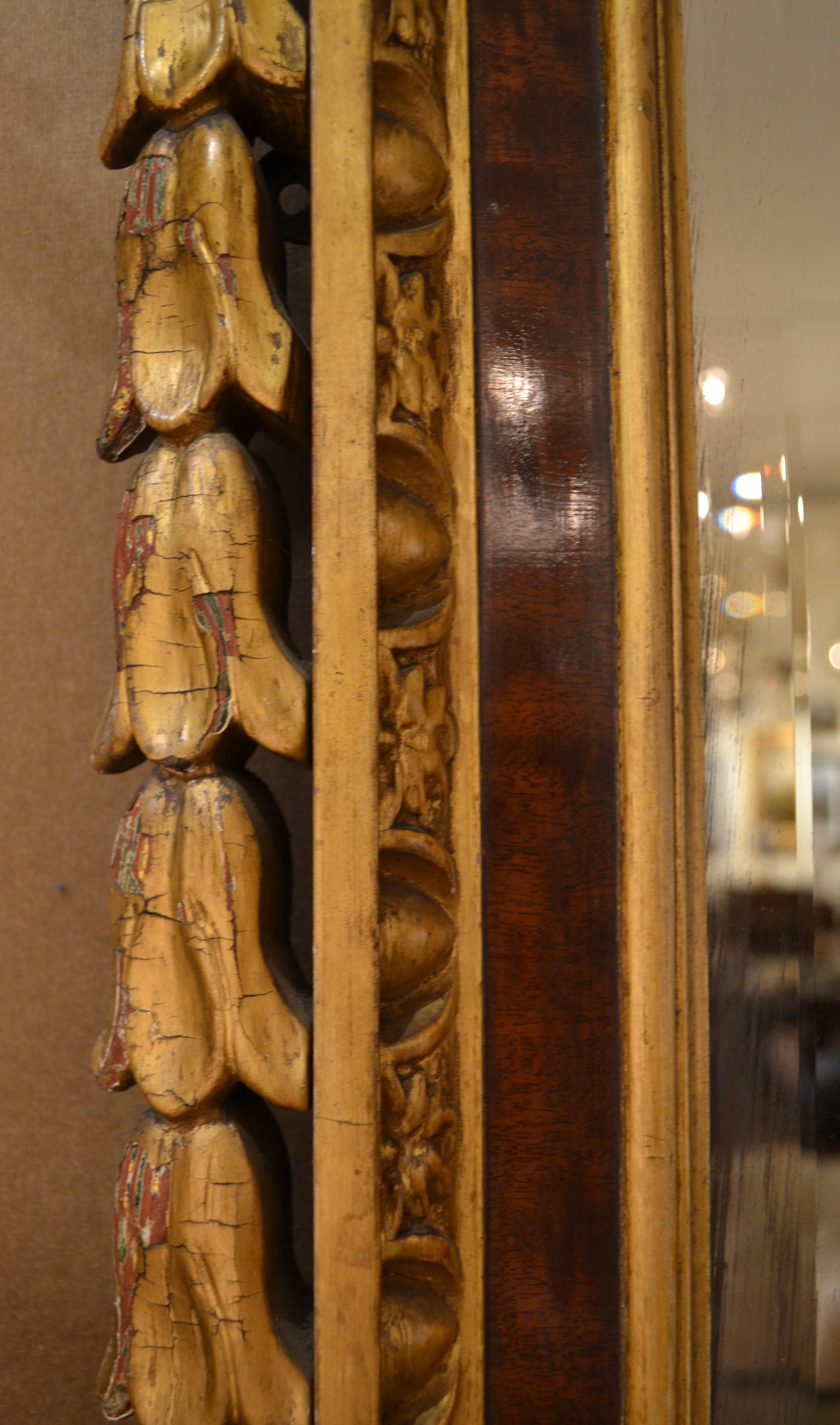 XIXe siècle Miroir anglais ancien en acajou doré à la feuille en vente