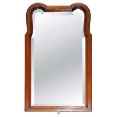 SPECCHIO ANTICO IN LEGNO MASSICCIO IN STILE QUEEN ANNE, DA PARETE, CON CORNICE SMUSSATA