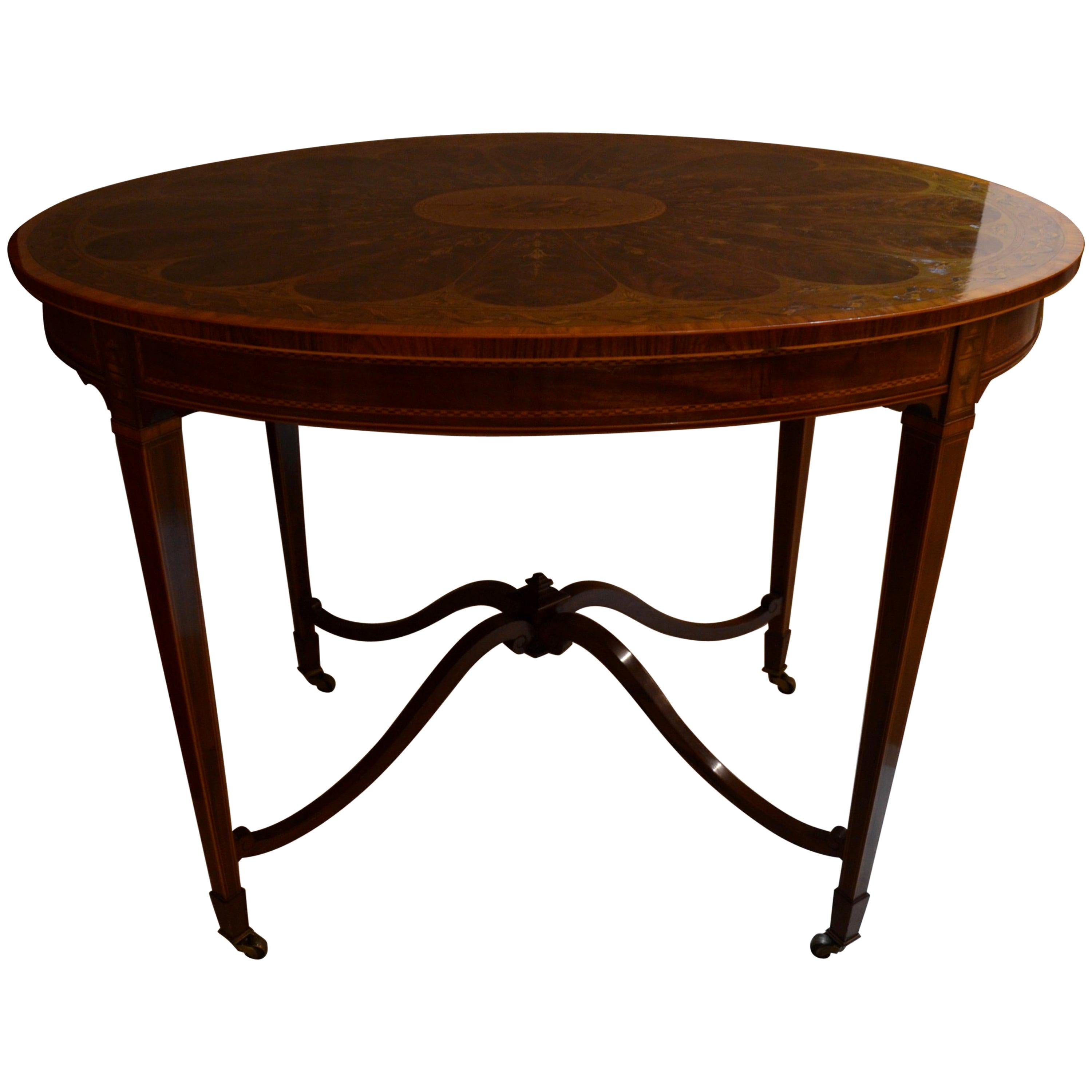 Ancienne table anglaise en acajou incrusté de bois de satin