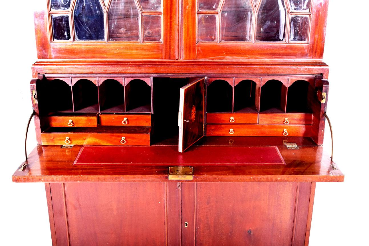 George III Antique English Mahogany Secretary Bookcase, Circa 1790 For Sale