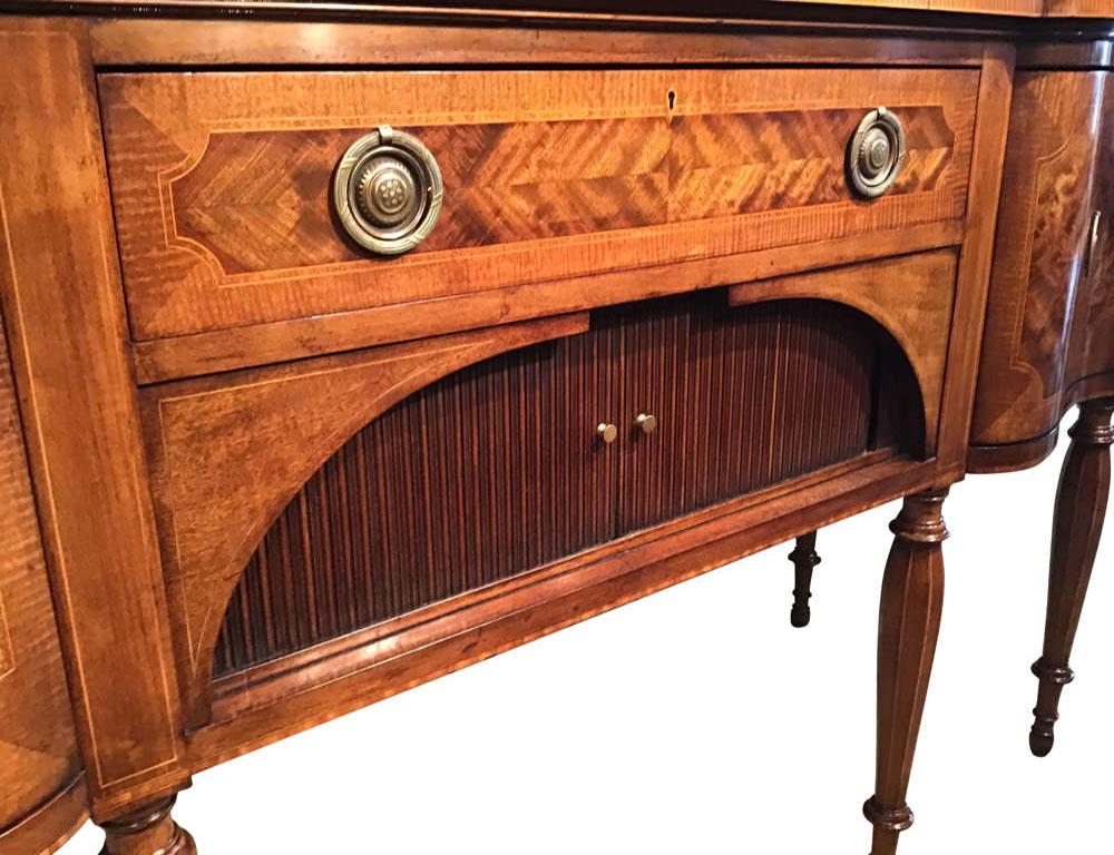 Early 20th Century Antique English Mahogany Sideboard with Satinwood Inlay For Sale