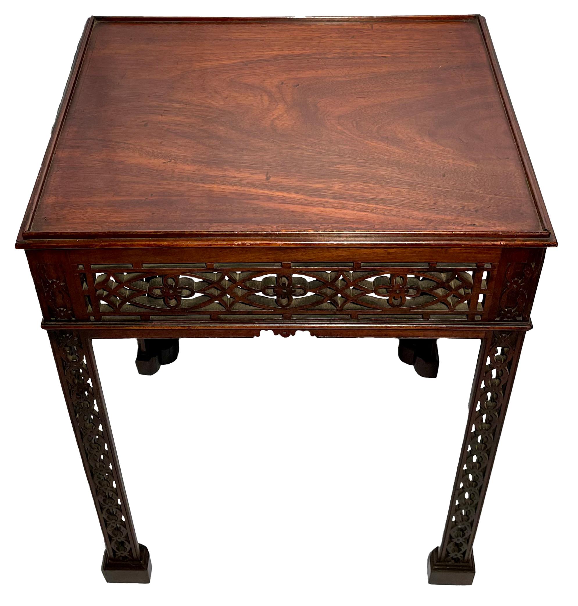 Antique English Mahogany Tea Table with Chippendale Fretwork, Circa 1880. In Good Condition For Sale In New Orleans, LA