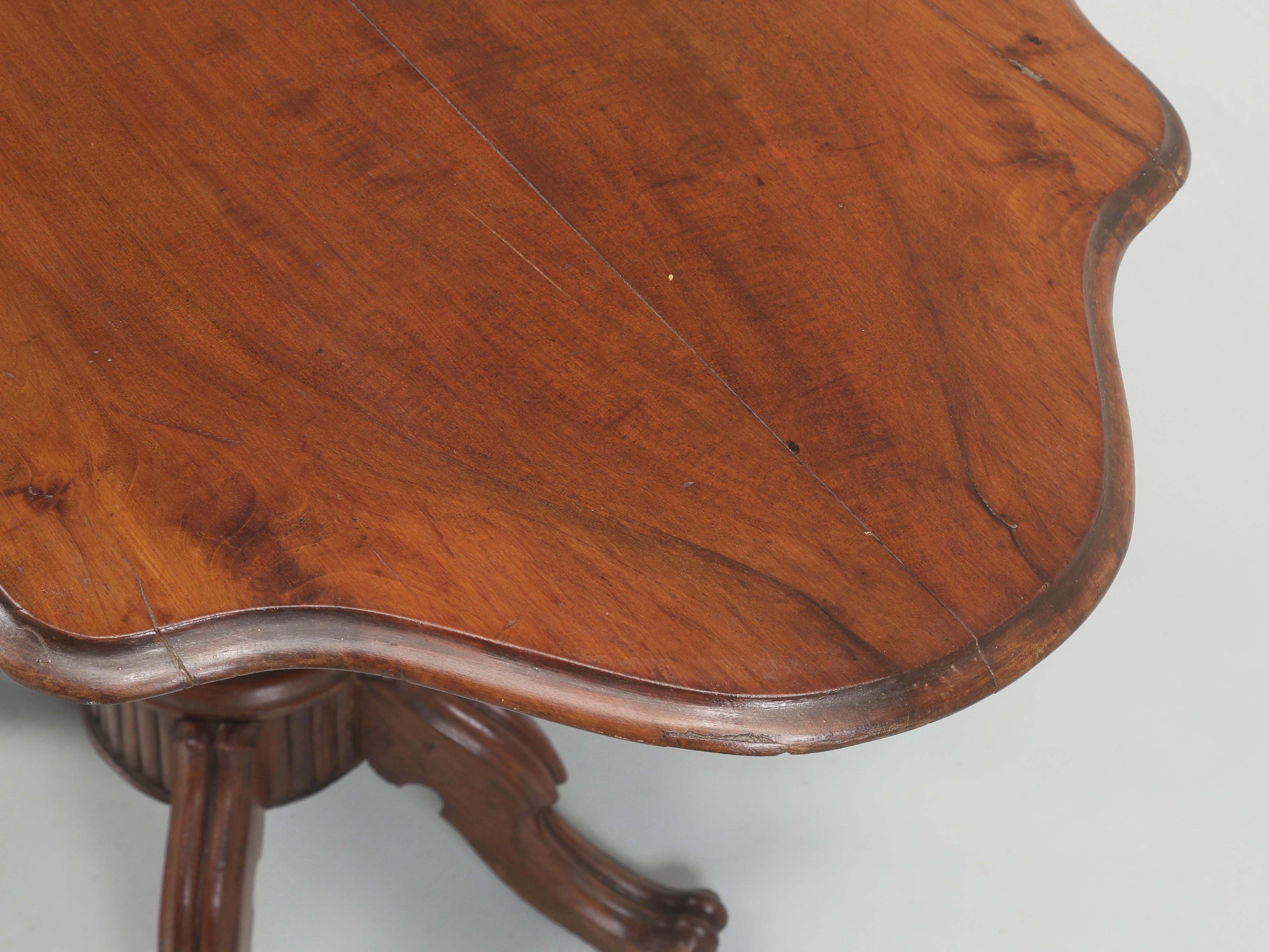 Country Antique English Mahogany Tilt-Top Table Restored with Original Patina Intact For Sale
