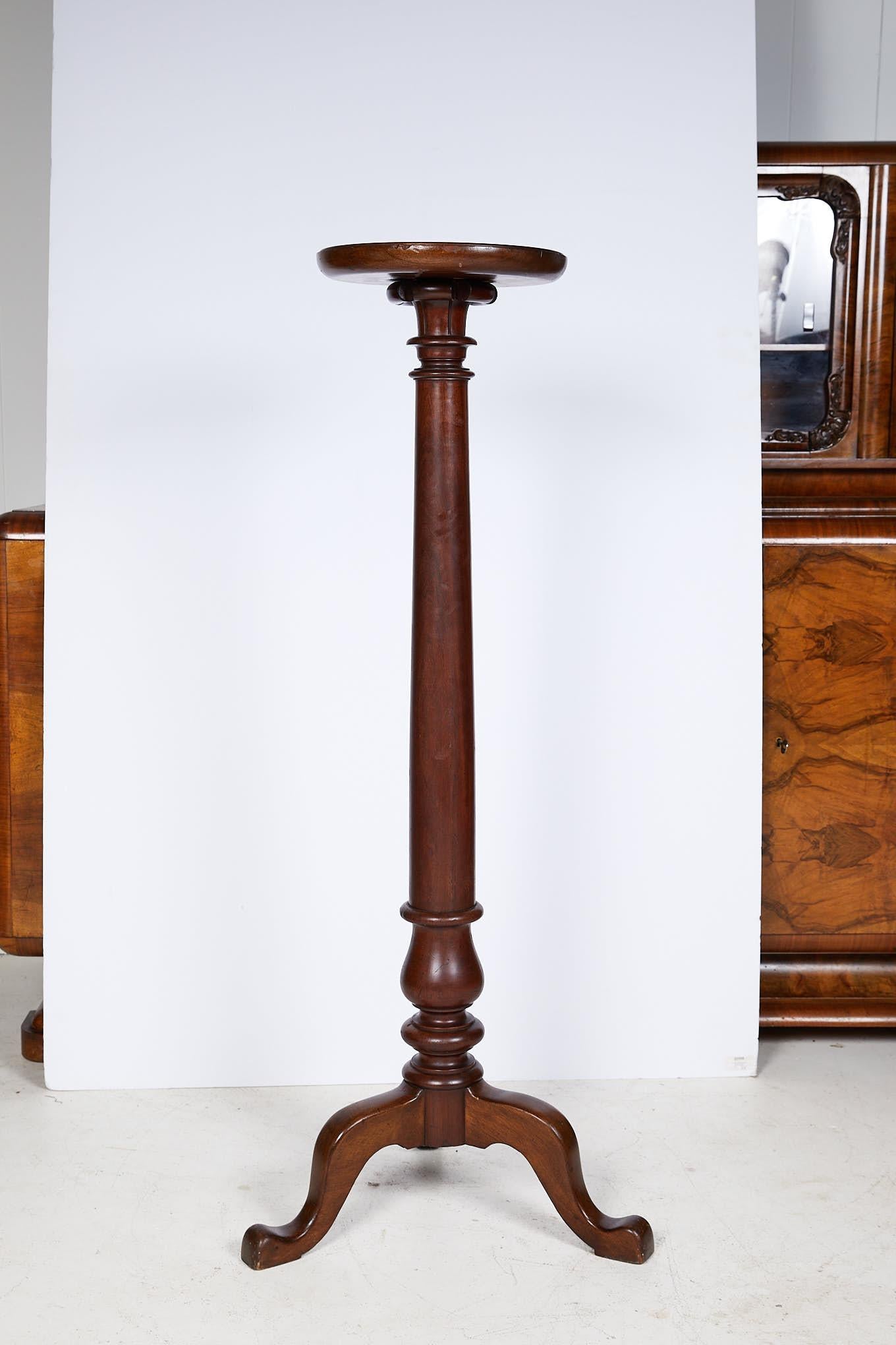 Georgian Antique English Mahogany Torchere or Plant Stand For Sale