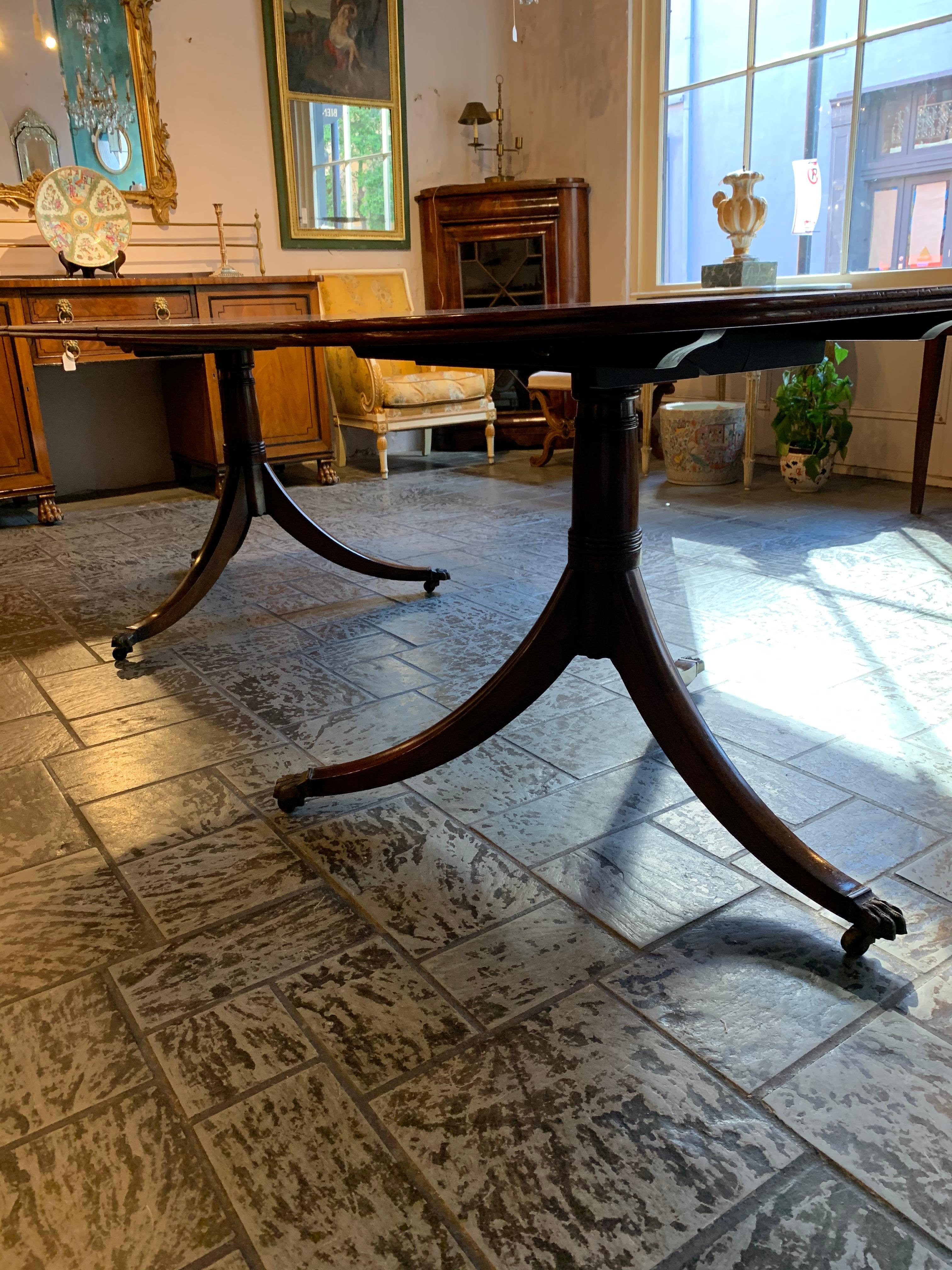 19th Century Antique English Mahogany Two Pedestal Dining Table For Sale