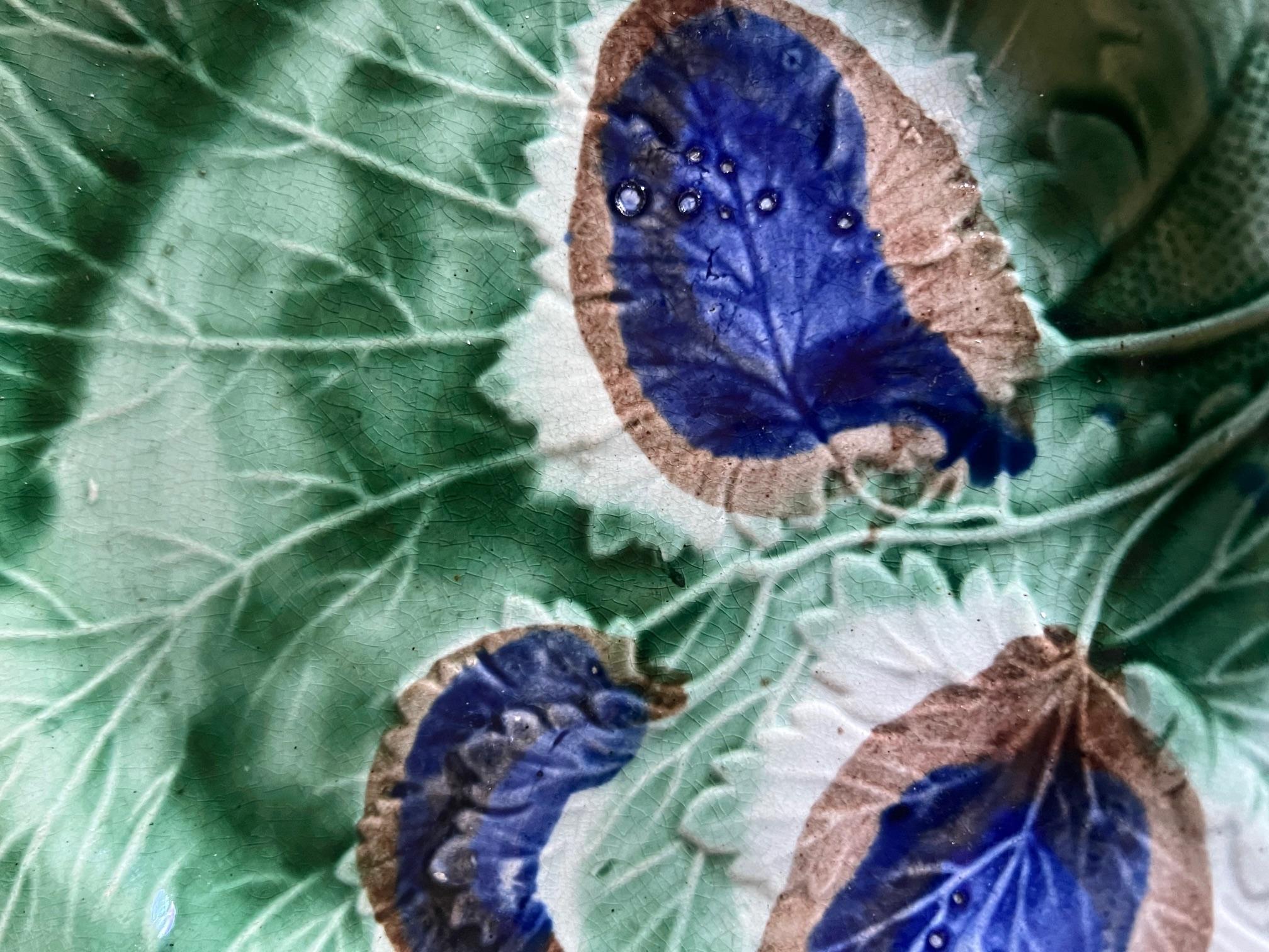 Late Victorian Antique English Majolica Plate, c. 1920's For Sale