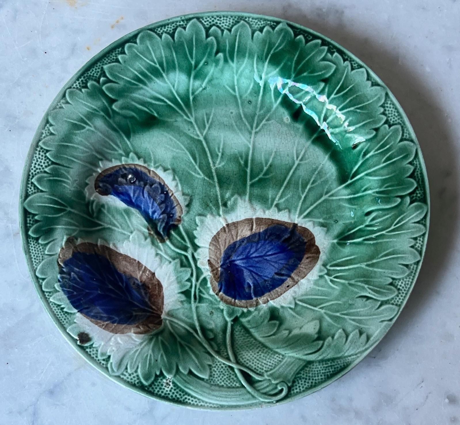 Antique English Majolica Plate, c. 1920's For Sale 2