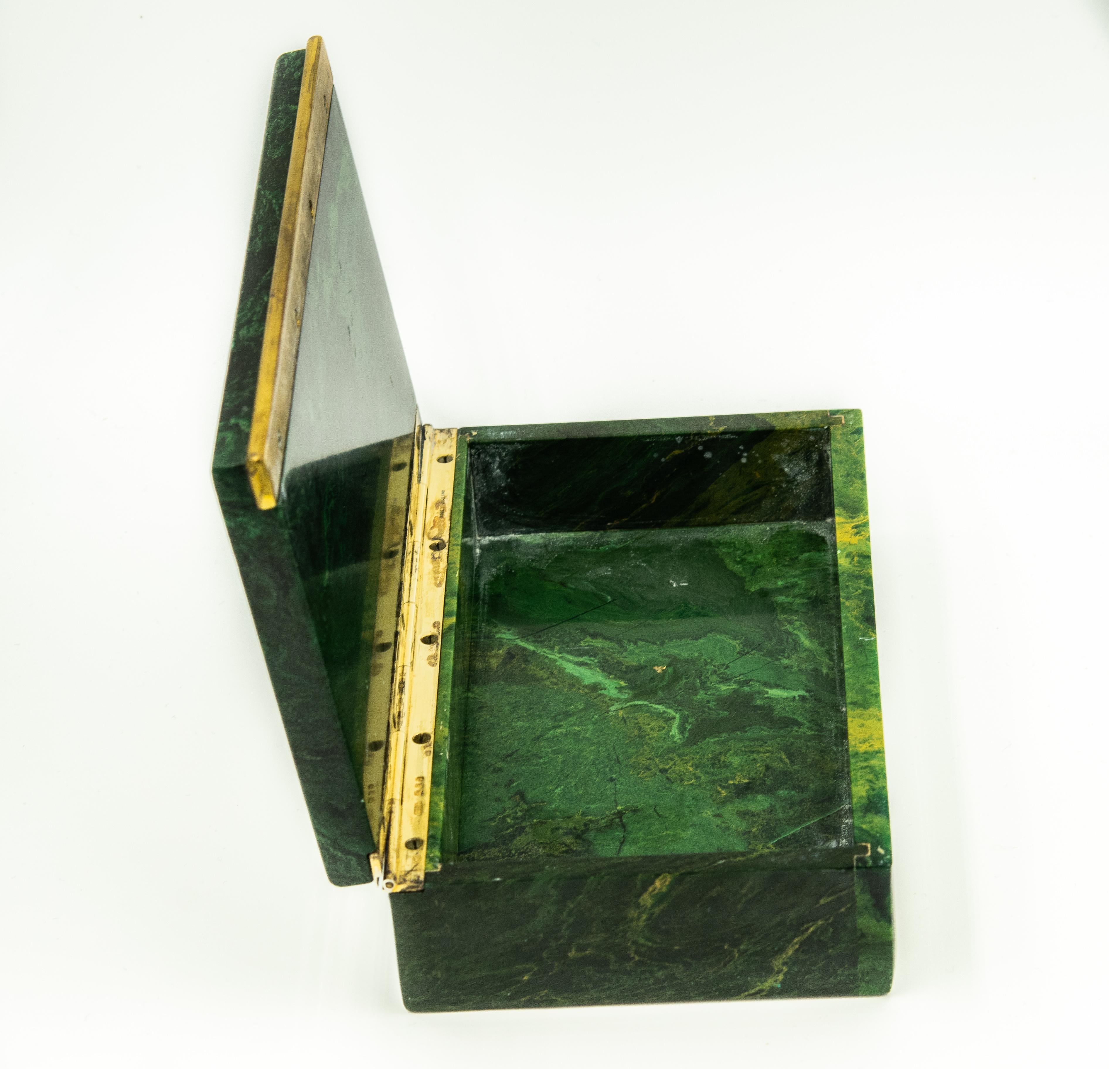 Antique English Malachite Gilt Sterling Cigarette Jewelry Box George Betjemann In Good Condition In Miami Beach, FL
