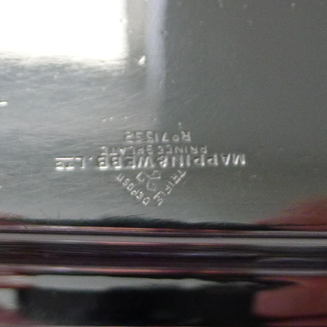 Plaqué argent Ancien plateau de cocktail/boissons anglais Mappin & Webb en métal argenté en vente