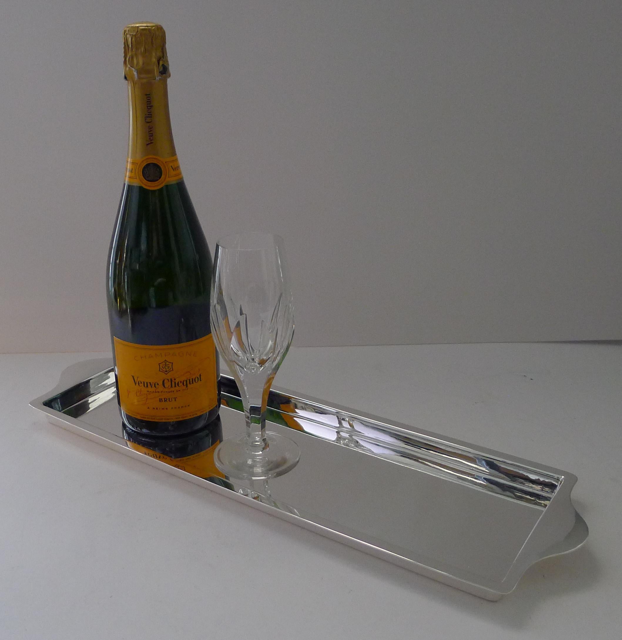 Ancien plateau de cocktail/boissons anglais Mappin & Webb en métal argenté en vente 1