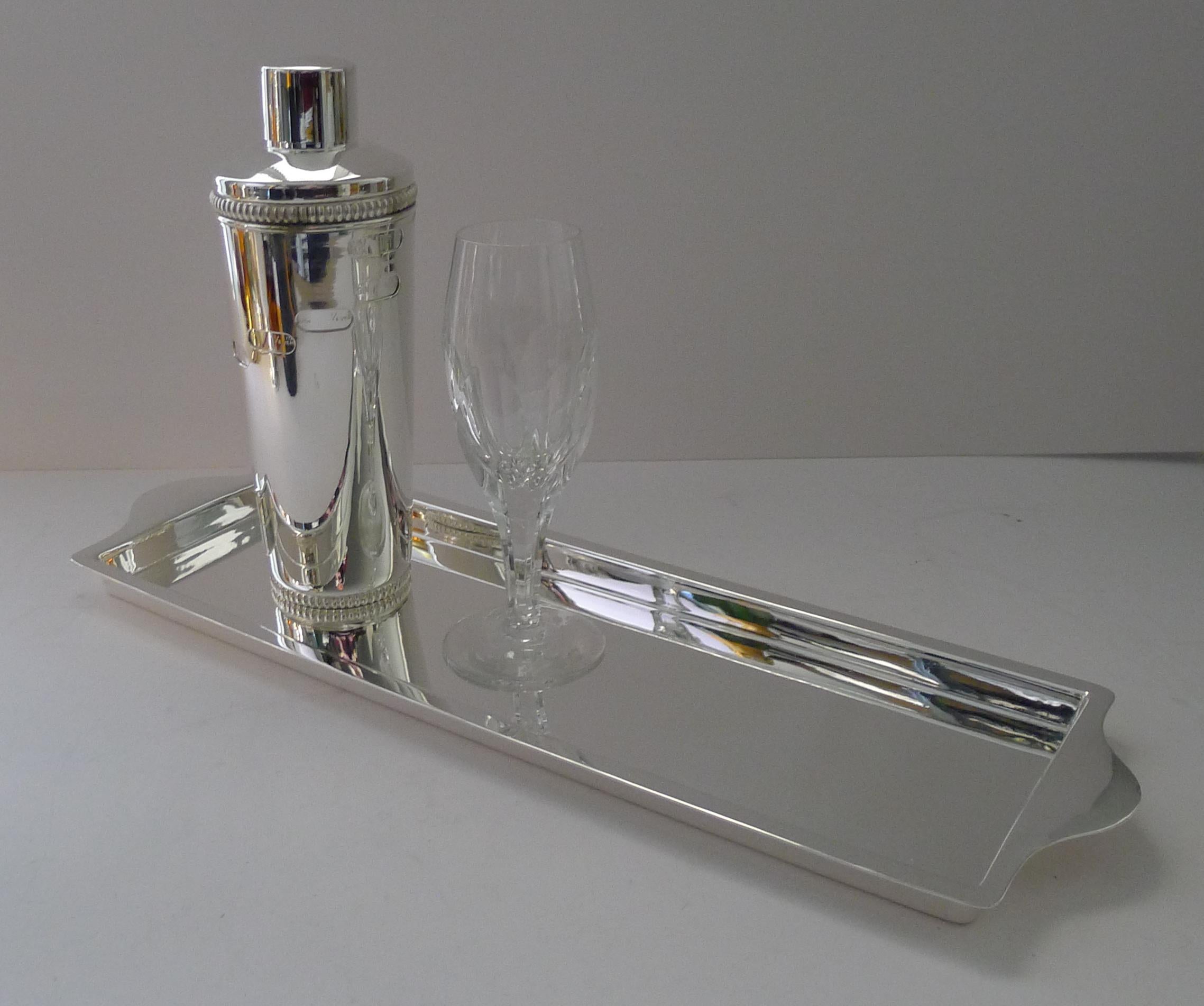 Ancien plateau de cocktail/boissons anglais Mappin & Webb en métal argenté en vente 2