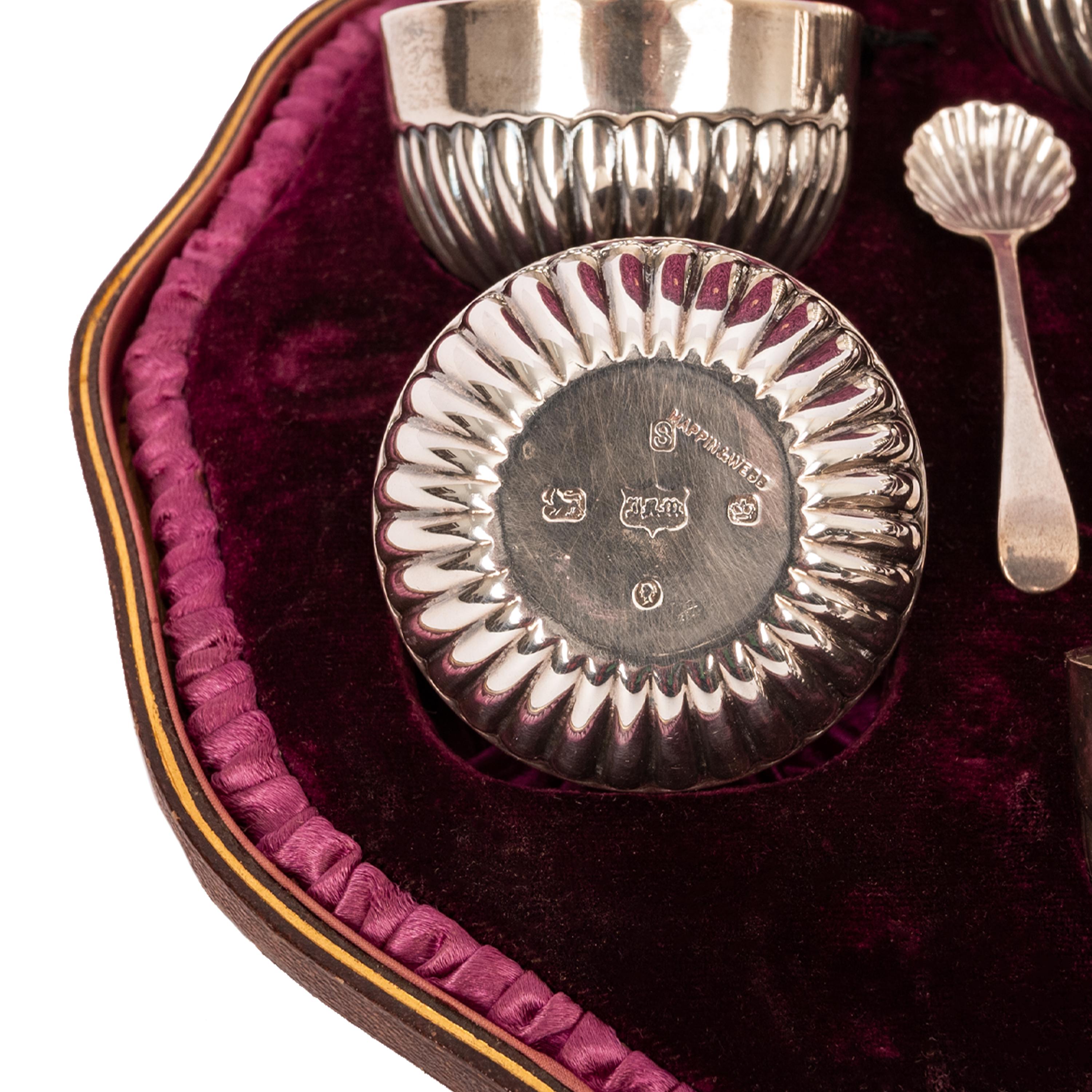 Late 19th Century Antique English Mappin & Webb Sterling Silver Salts & Spoons Set in Case 1886 For Sale