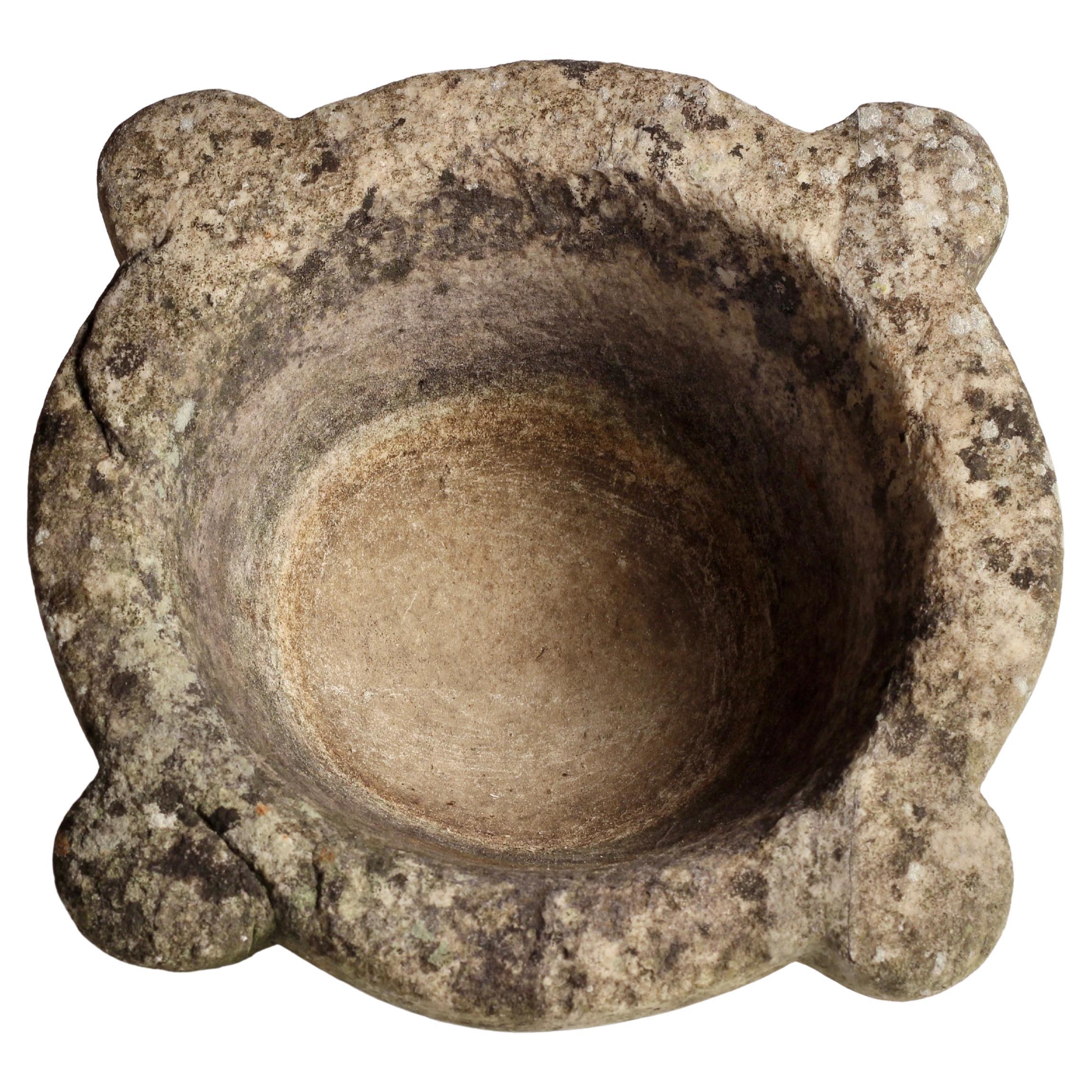 Ancien bol à mortier en marbre anglais - Vase de cuisine et d'apothicaire sculpté à la main en vente