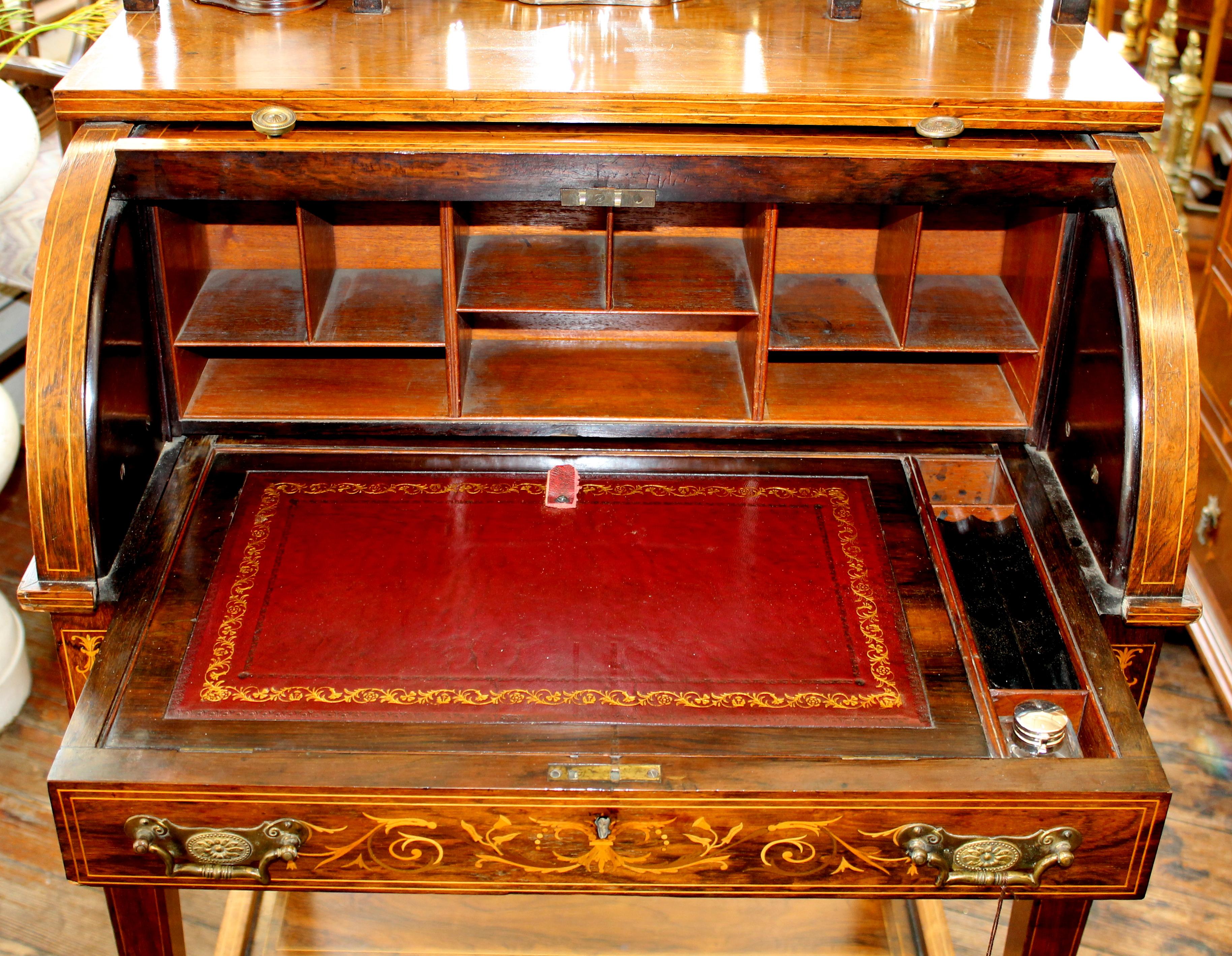Antiker englischer Schreibtisch mit Intarsien aus Palisanderholz und Zylinderplatte für Damen 6